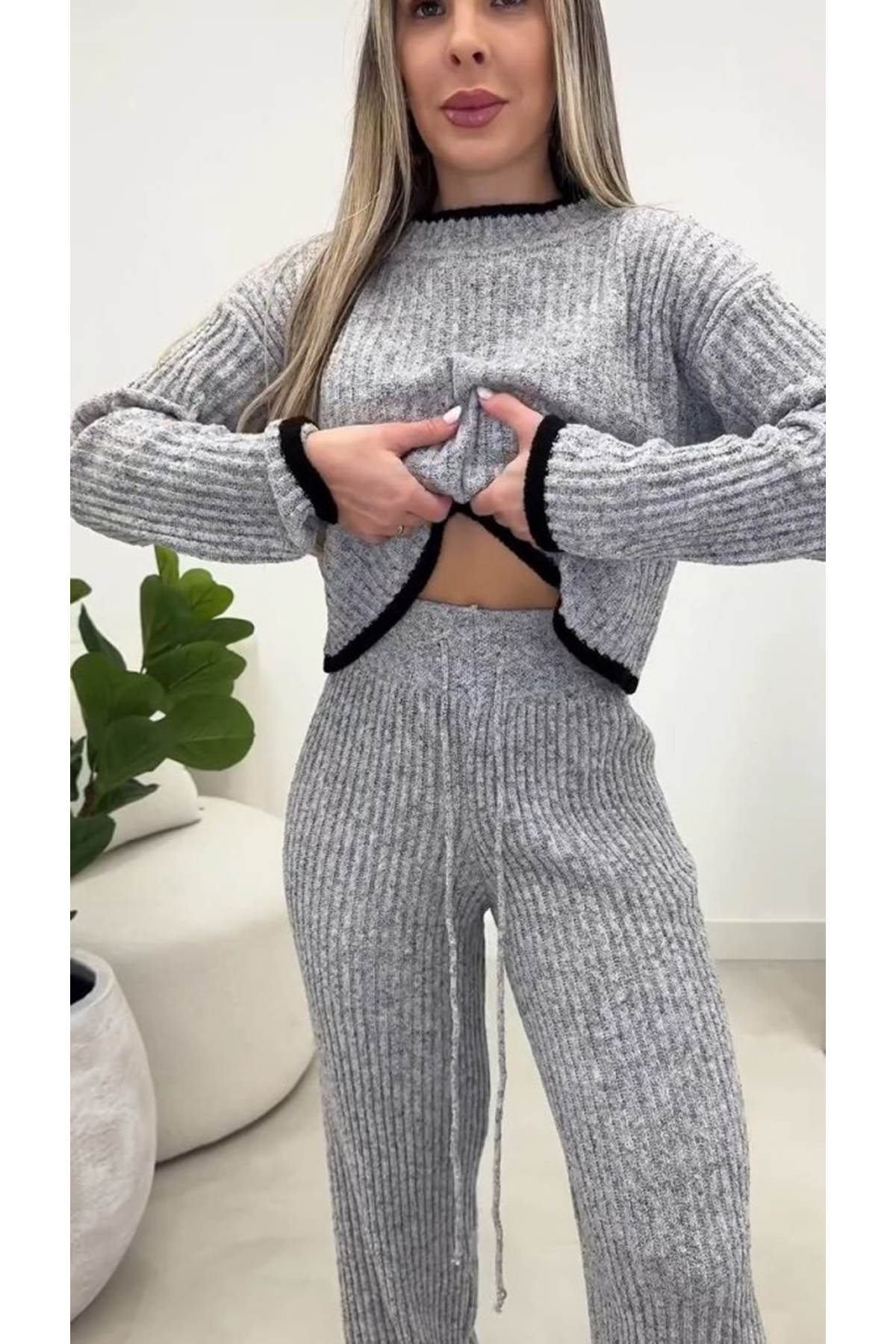 Kadın Uzun Kollu Bisiklet Yaka Kısa Trıko Bluz Ve Pantolon Ikili Takım