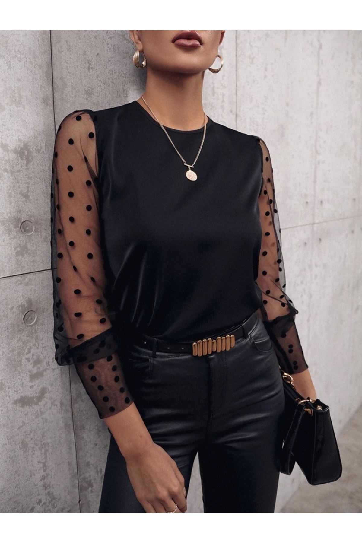 Kadın Uzun Kollu Bisiklet Yaka Kollar Puantiyeli Tül Detaylı Sandy Bluz