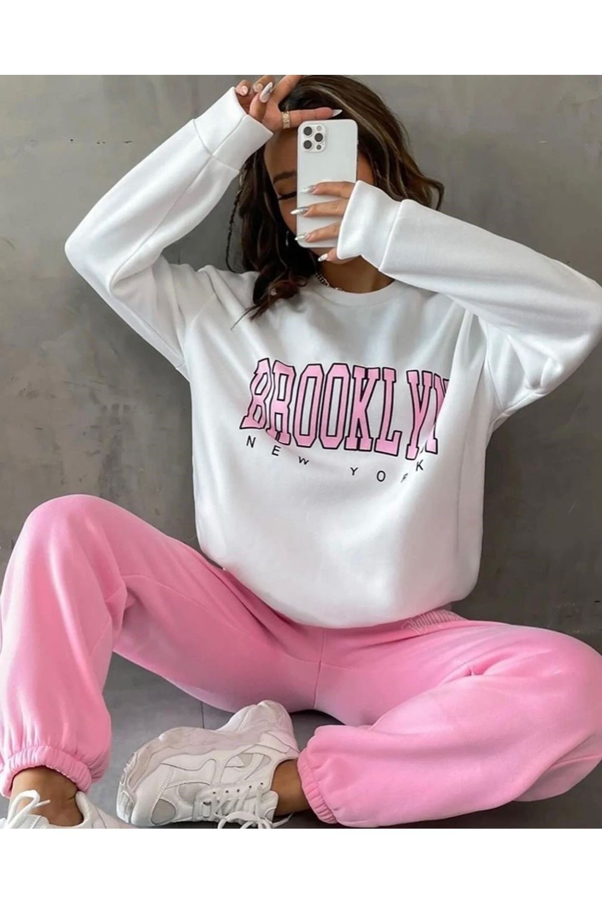 Kadın Bisiklet Yaka Brooklyn Baskılı üç Iplik Kumaş Sweat
