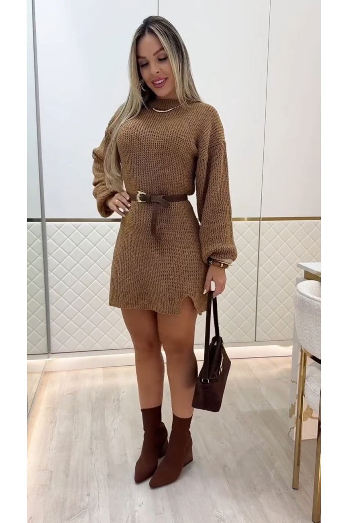 Kadın Uzun Kollu Yuvarlak Yakalı Kısa Triko Elbise