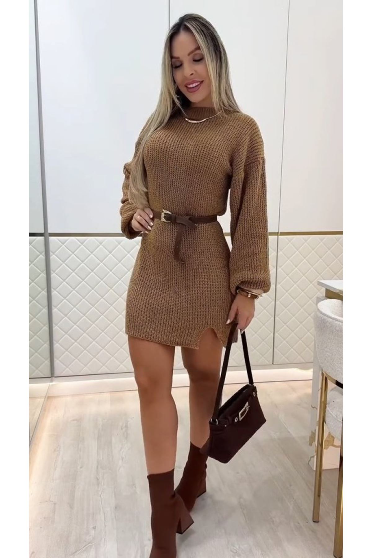 Kadın Uzun Kollu Yuvarlak Yakalı Kısa Triko Elbise