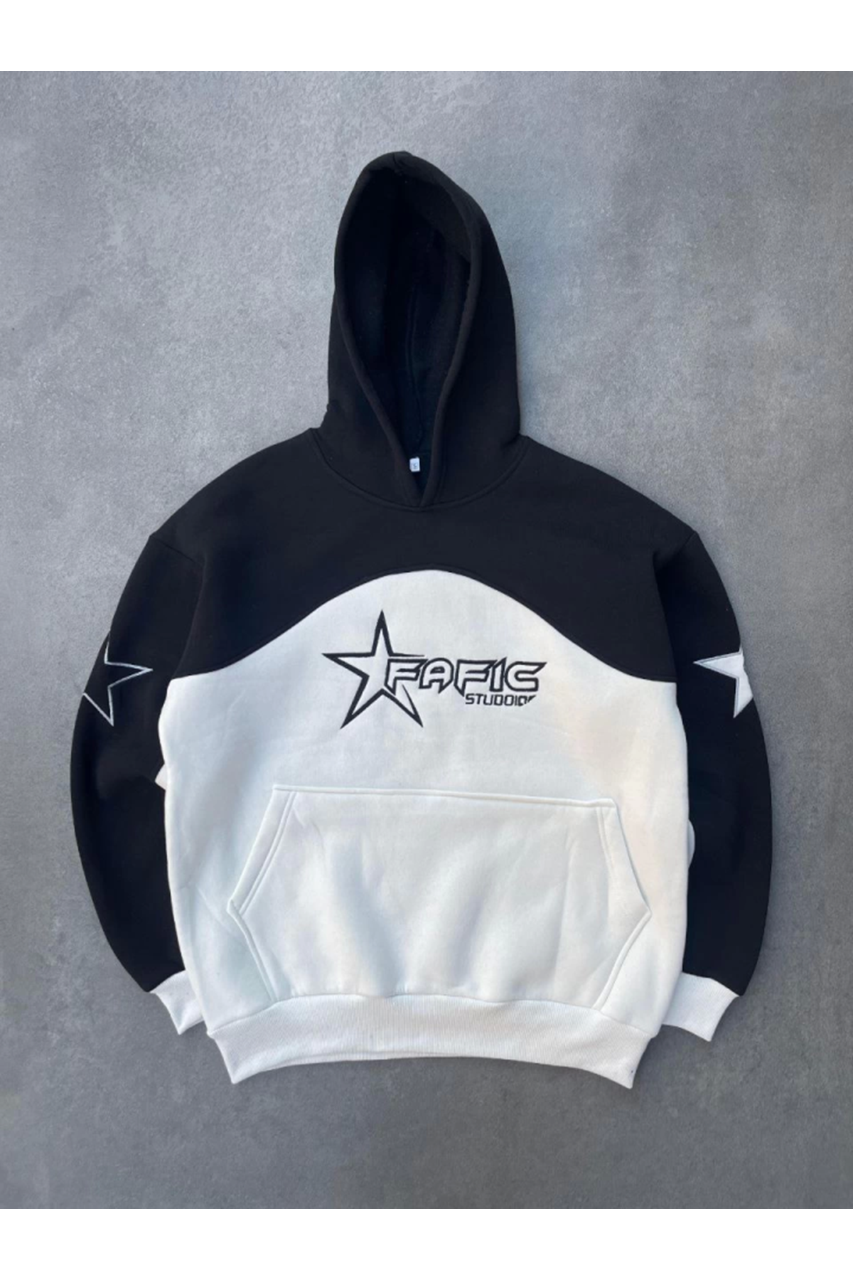 Parçalı Nakış İşlemelı Kapşonlu SweatShirt - Siyah