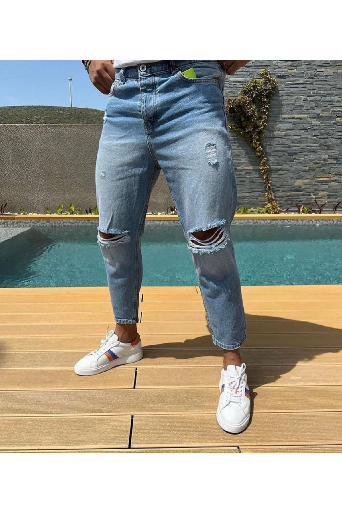 Erkek Buz Mavi Boyfriend Yırtık Detaylı Jean