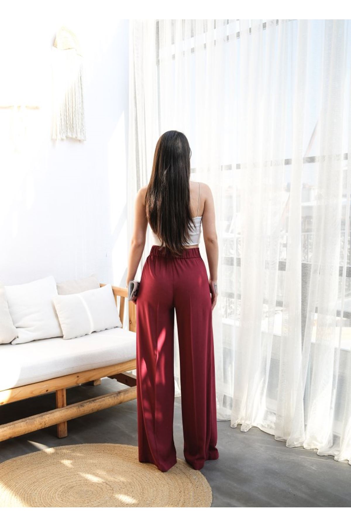 Keten Önü Çapraz Parçali Lasti̇kli̇ Ve Bağcikli Geni̇ş Paça Pantolon