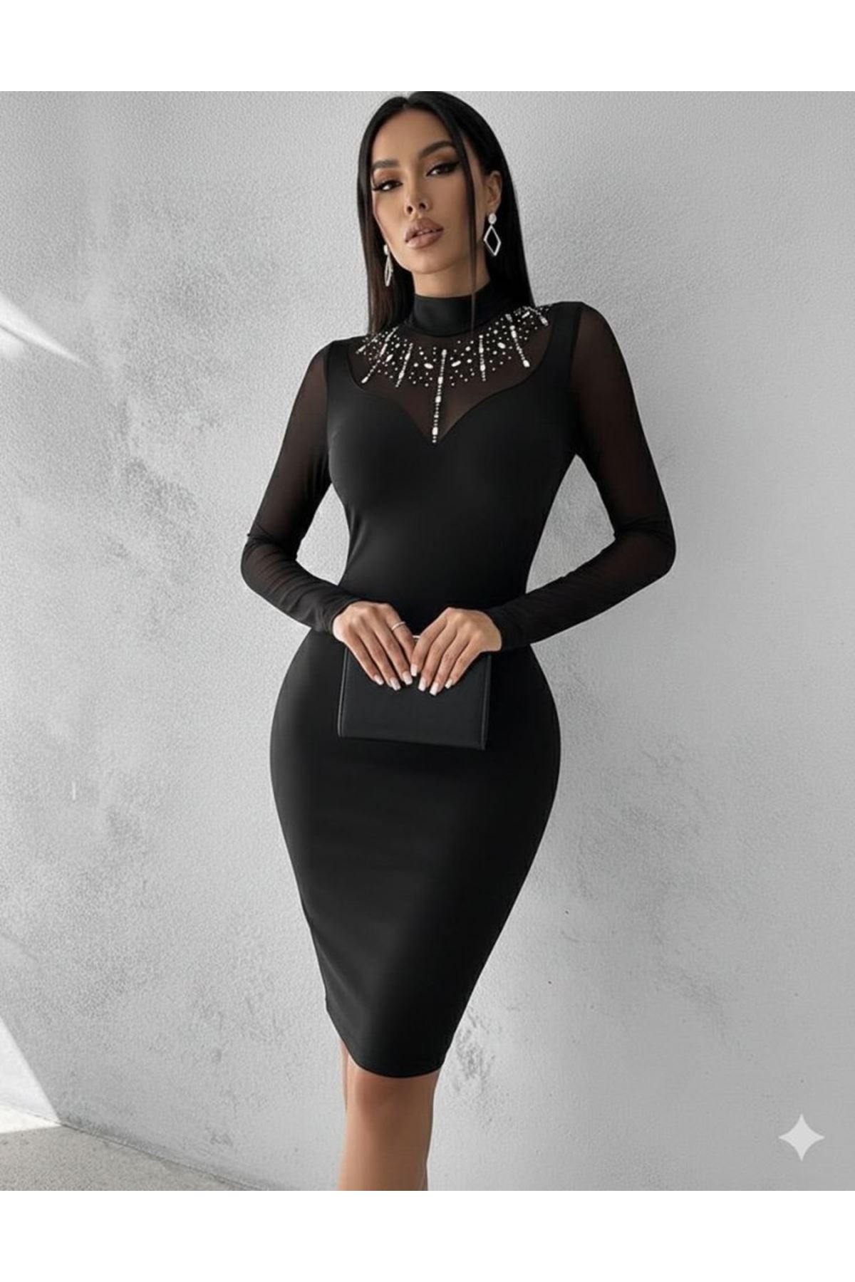 Kadın Balıkçı Yaka Dalgıç Kumaş Taş Ve Transparan Detaydiz üstü Elbise