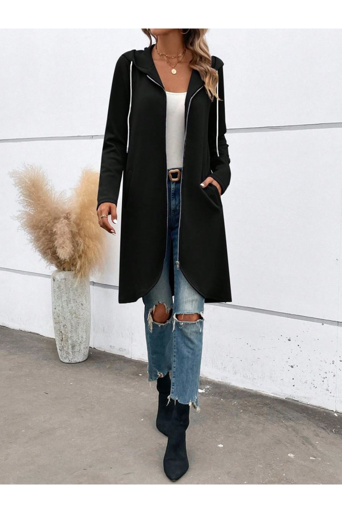 Kadın Uzun Kollu Kapşonlu önden Fermuarlı Midi Dalgıç Ceket