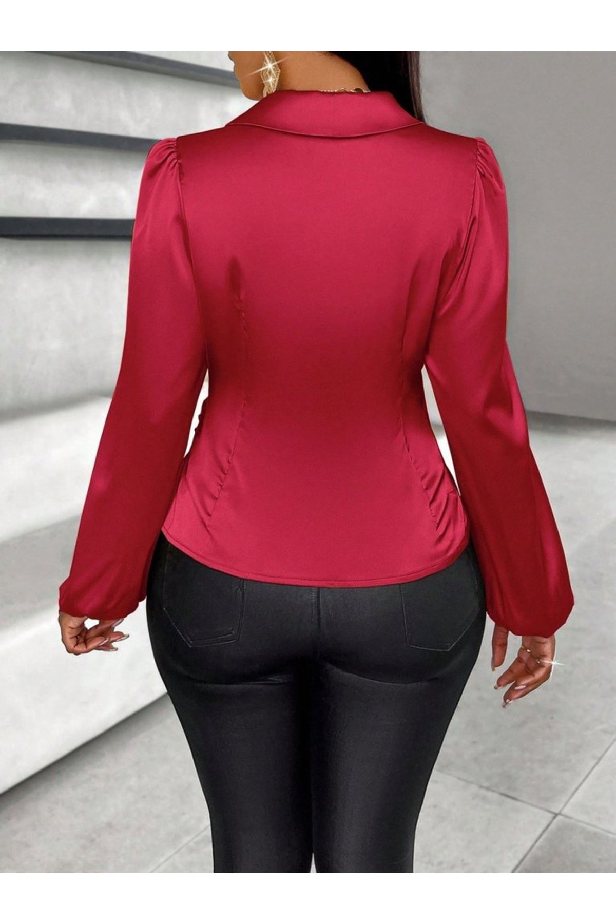 Kadın Uzun Kollu Kruvaze Yakalı Asimetrik Saten Bluz