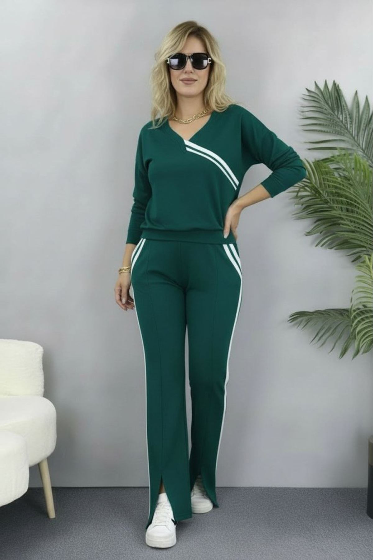Kadın Uzun Kollu V Yakalı şerit Detaylı Viskon Iki Iplik Bluz Ve Pantolon Ikili Takım