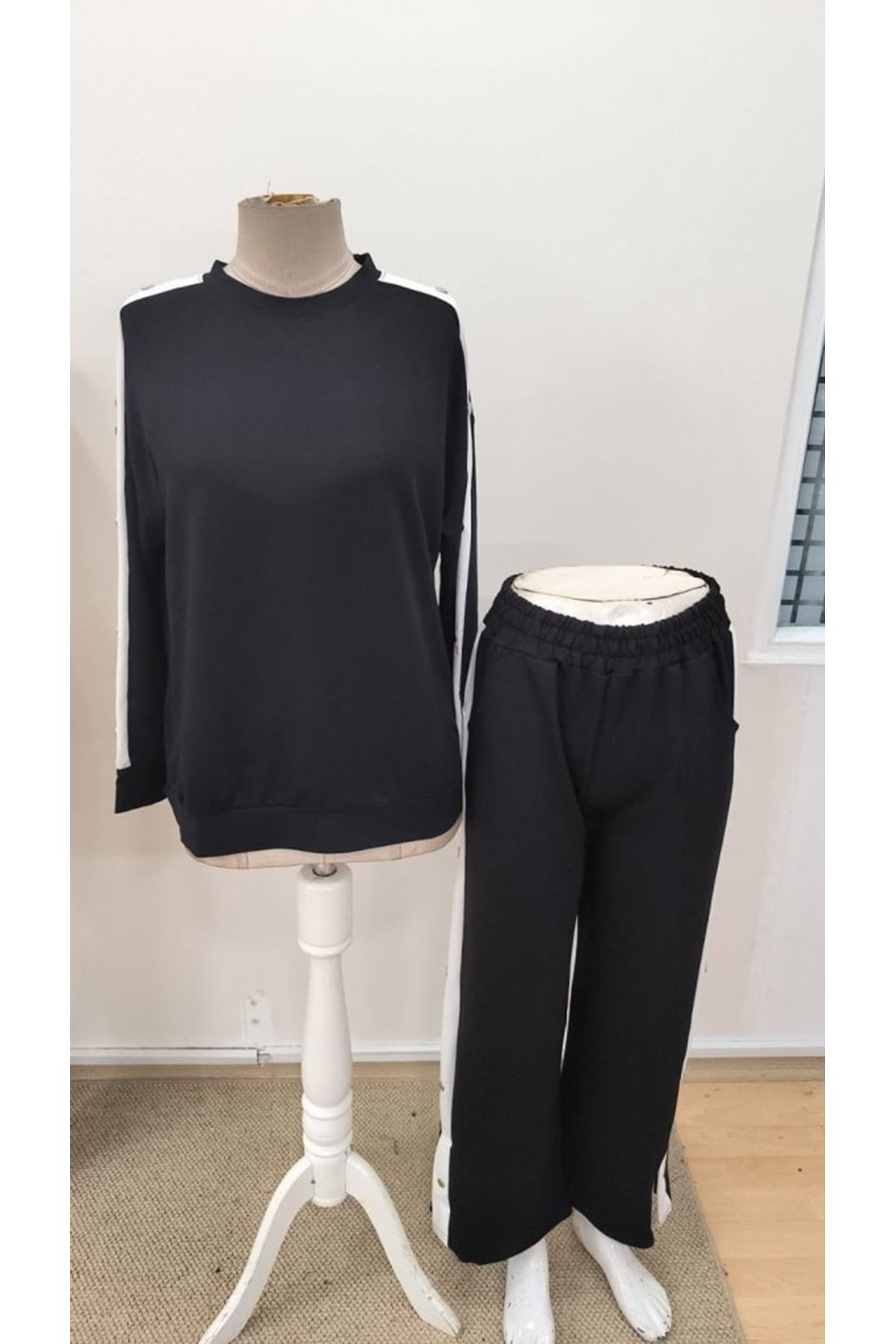 Kadın Uzun Kollu Bisiklet Yakalı Düğmeli Viskon Iki Iplik Bluz Ve Pantolon Ikili Takım