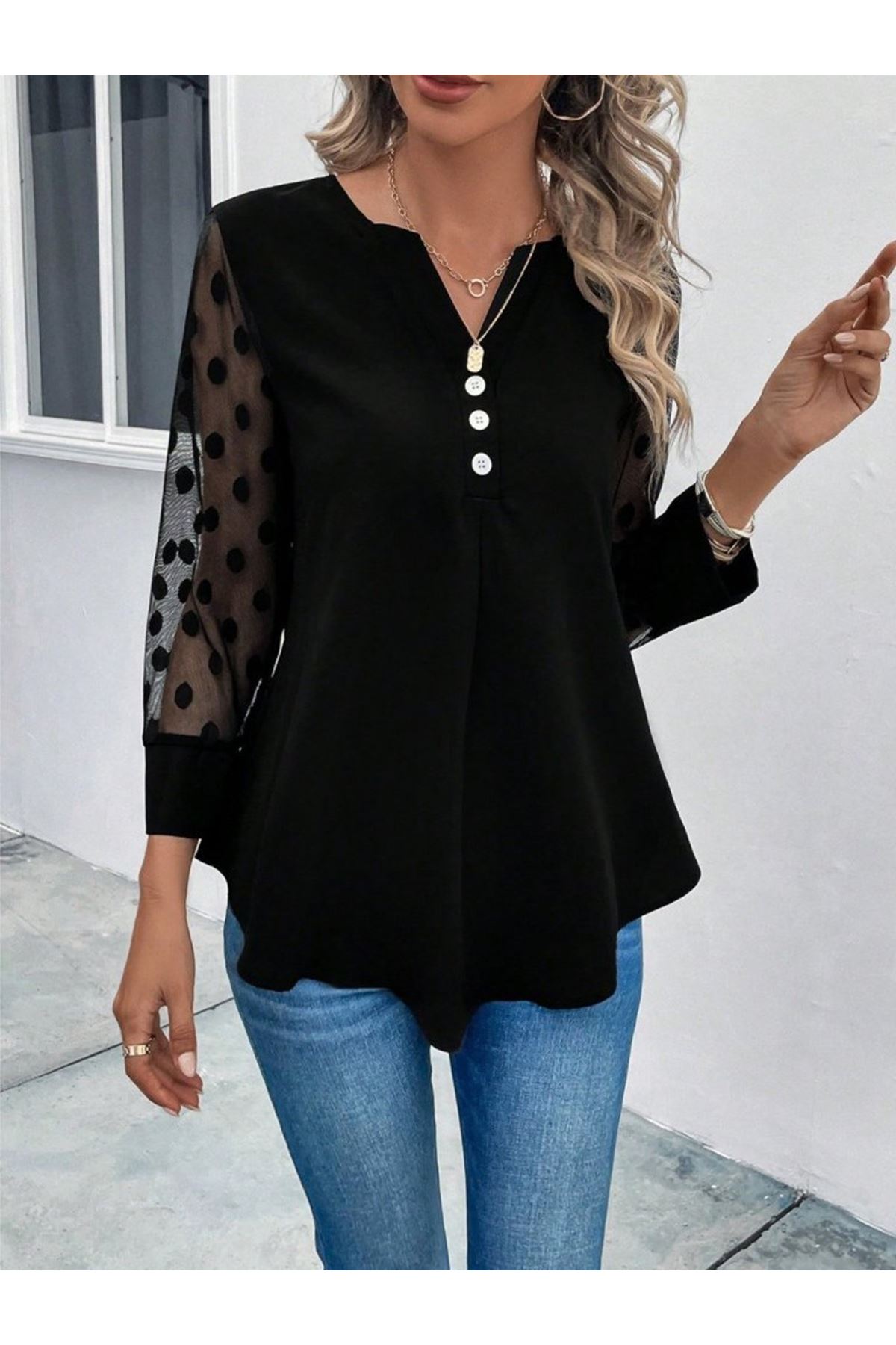 Kadın Uzun Kollu Yakadan Düğmeli Kolları Tül Detaylı Viskon Bluz