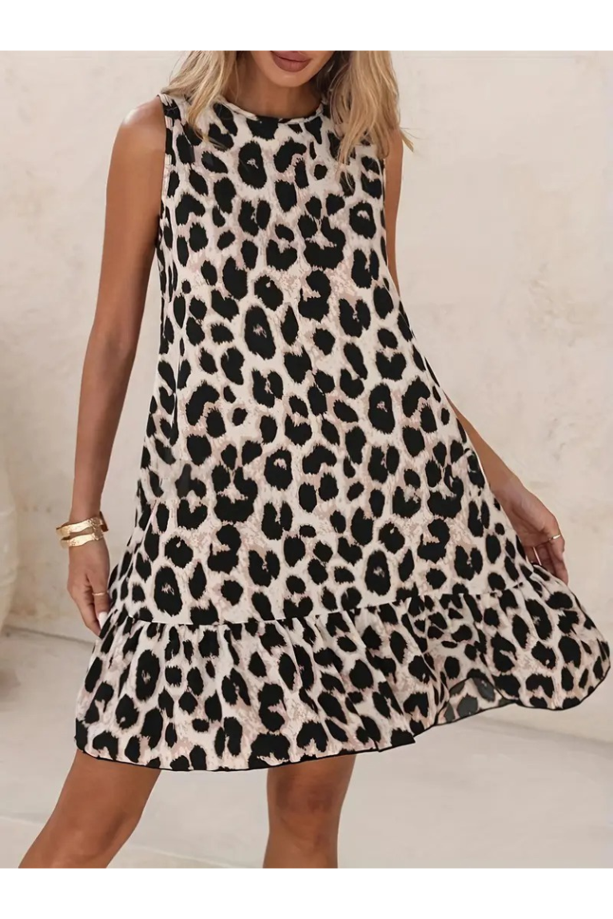 Kadın Kolsuz Sırttan Bağlamalı Fırfırlı Leopar Desenli Süprem Elbise