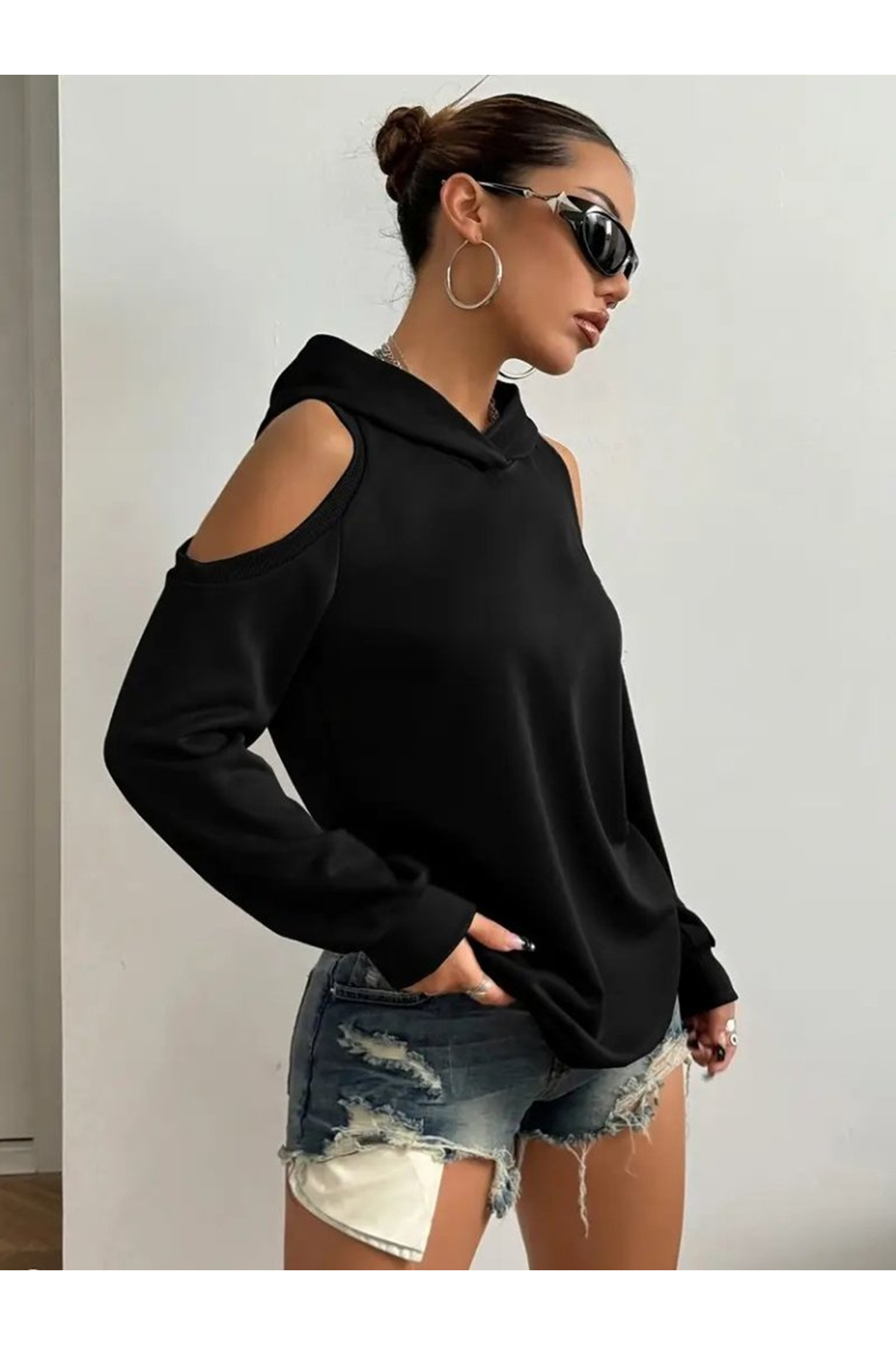 Kadın Uzun Kollu Kapşonlu Omuzlardan Açık Viskon Iki Iplik Bluz