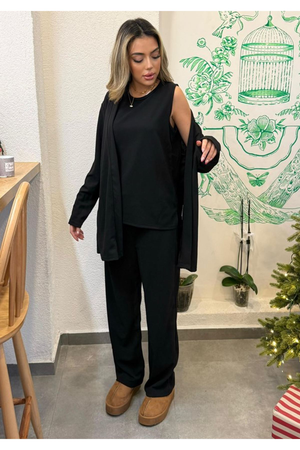 Kadın Uzun Kollu Ithal Krep Onu Açık Ceket Askılı Yuvarlak Yaka Bluz Ve Cepli Pantolon üçlü Takım