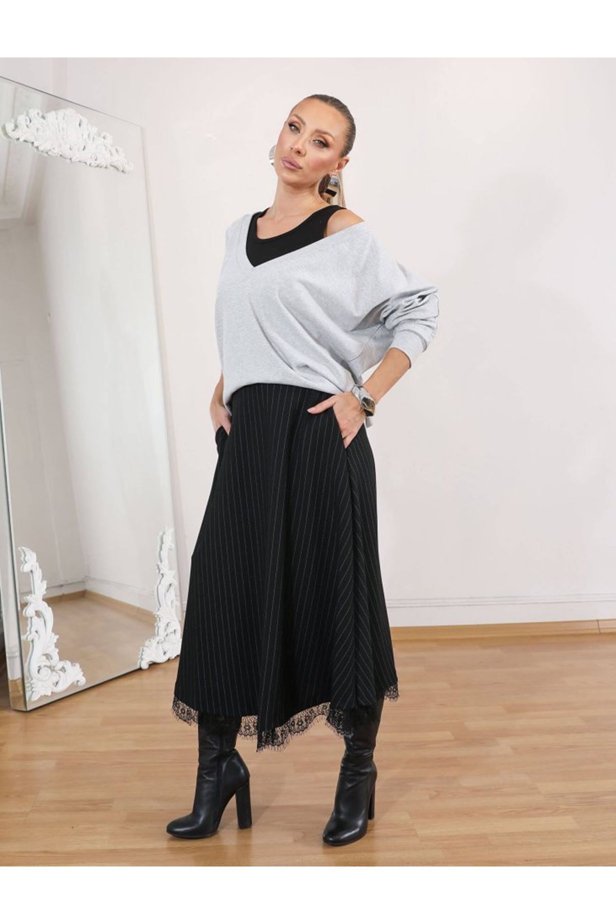 Kadın Atlet Bluz Ve Etek üçlü Takım