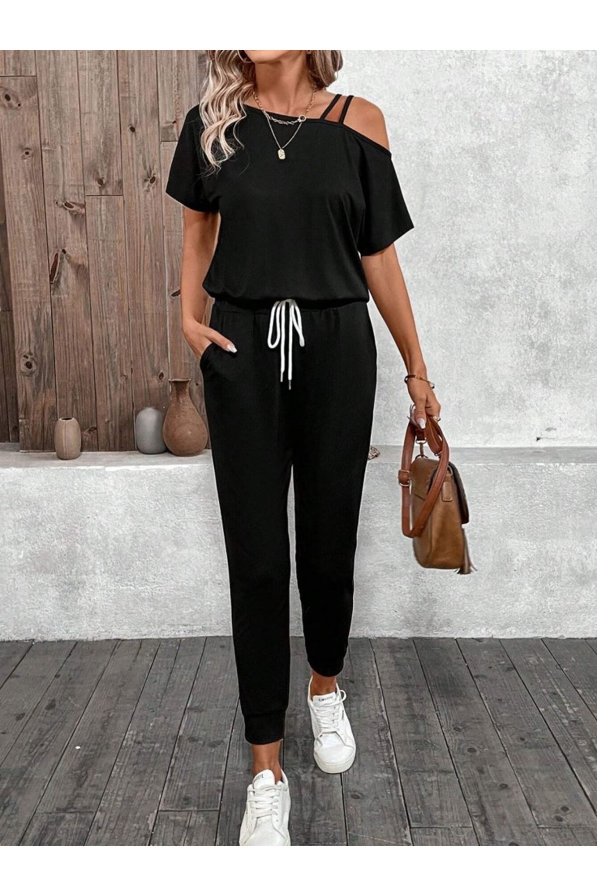 Kadın Tek Omuzdan Açık Viskon Iki Iplik Bluz Bağcıklı Pantolon Ikili Takım