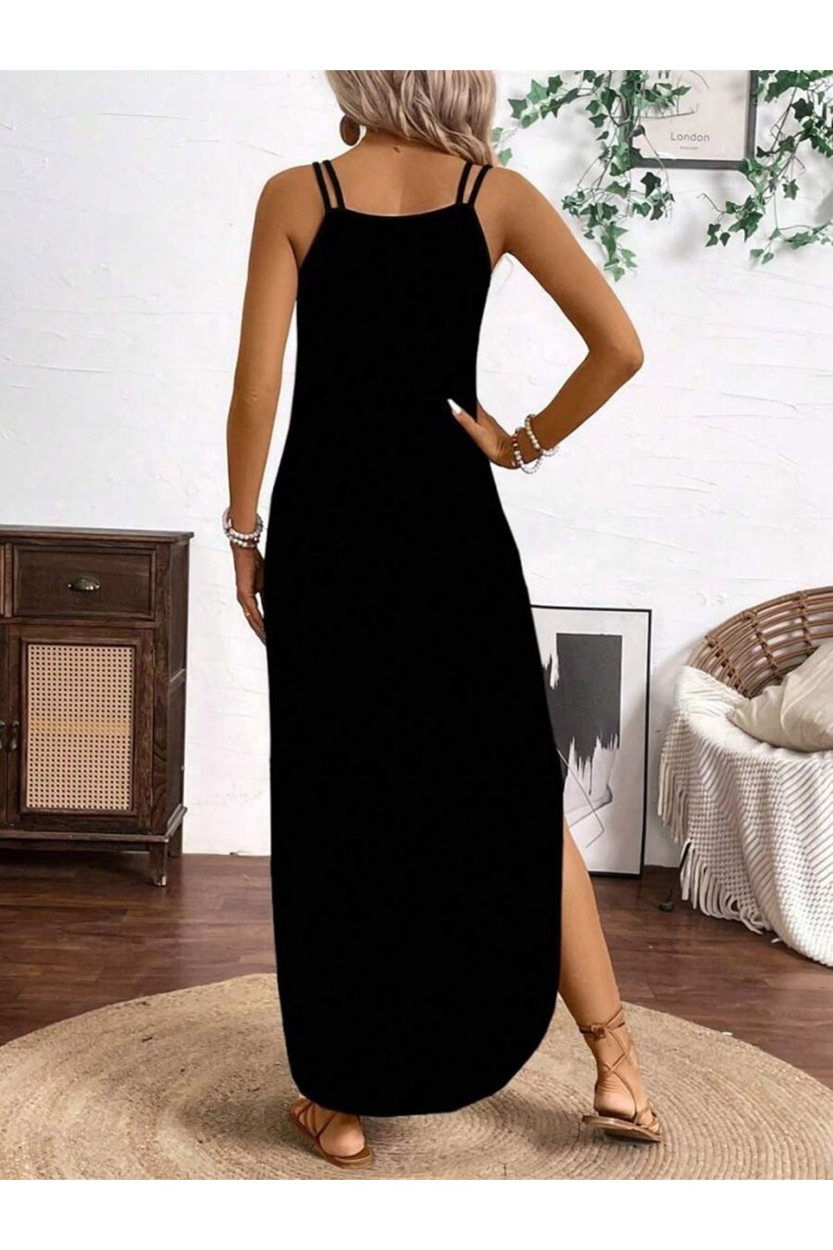 Kadın Askılı Yuvarlak Yaka Asimetrik Detaylı Viskon Elbise