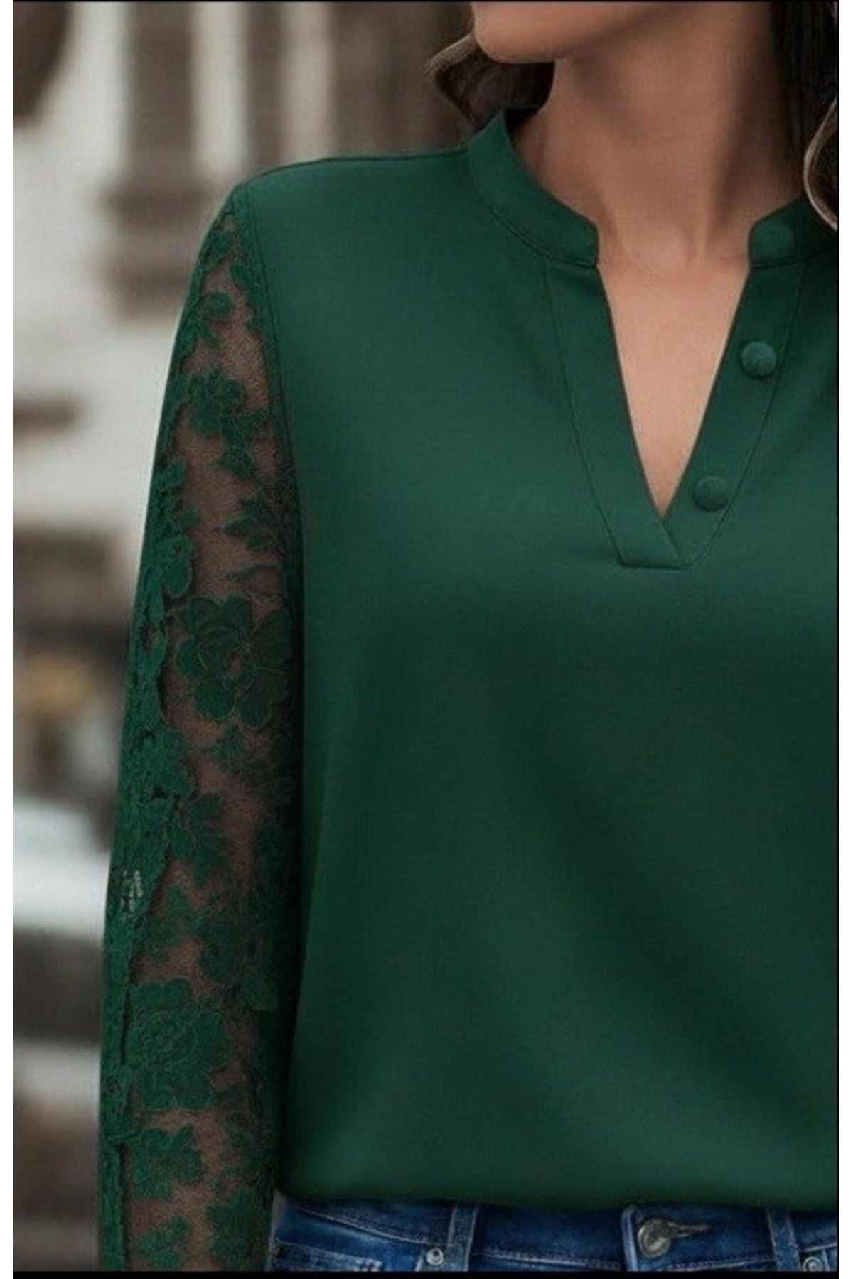 Kadın Uzun Kollu Yaka Düğme Detay Güpürlü Kol Krep Bluz