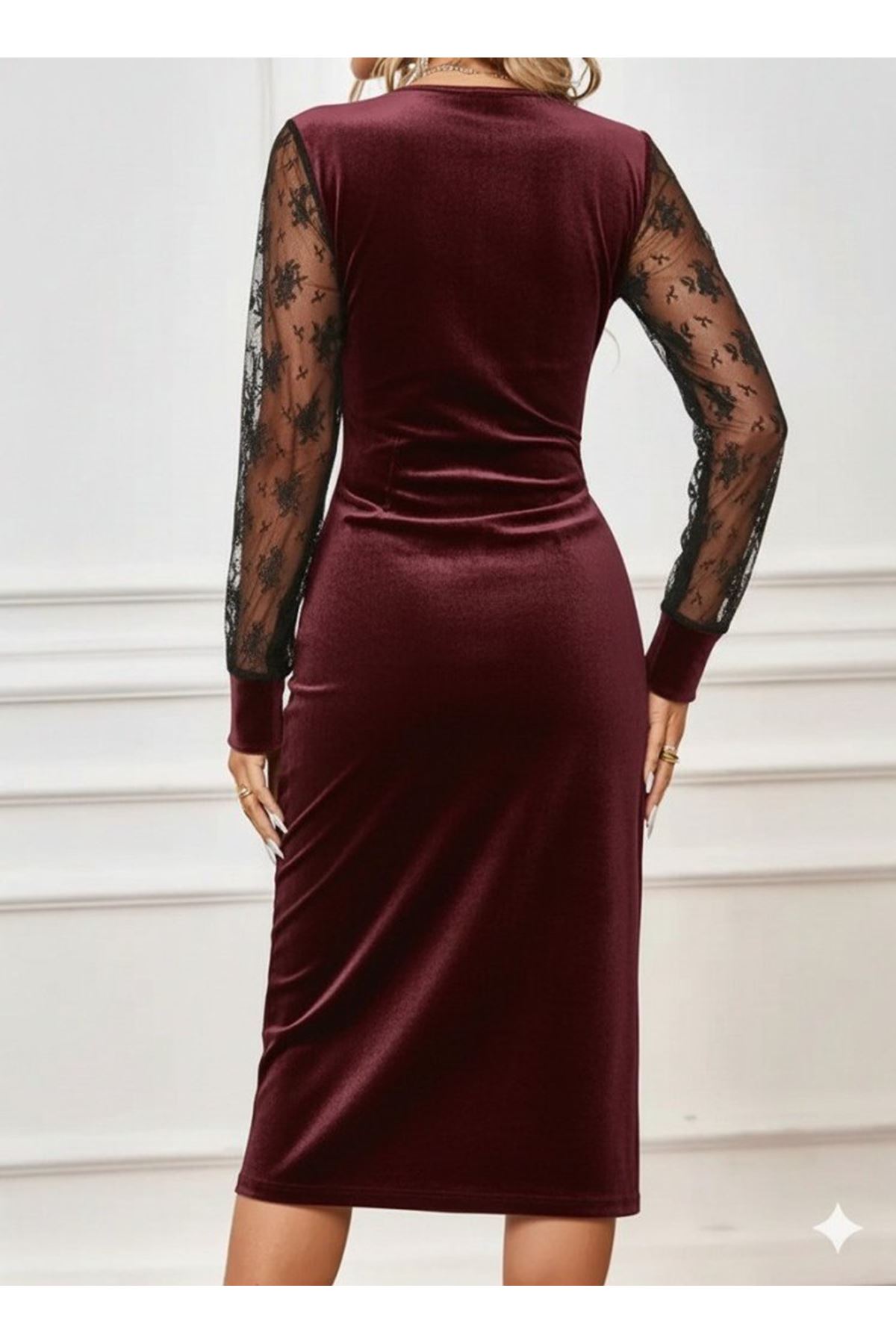 Kadın Uzun Kollu Kruvaze Yakalı Yandan Düğmeli önden çapraz Kesin Detaylı Midi Kadife Elbise