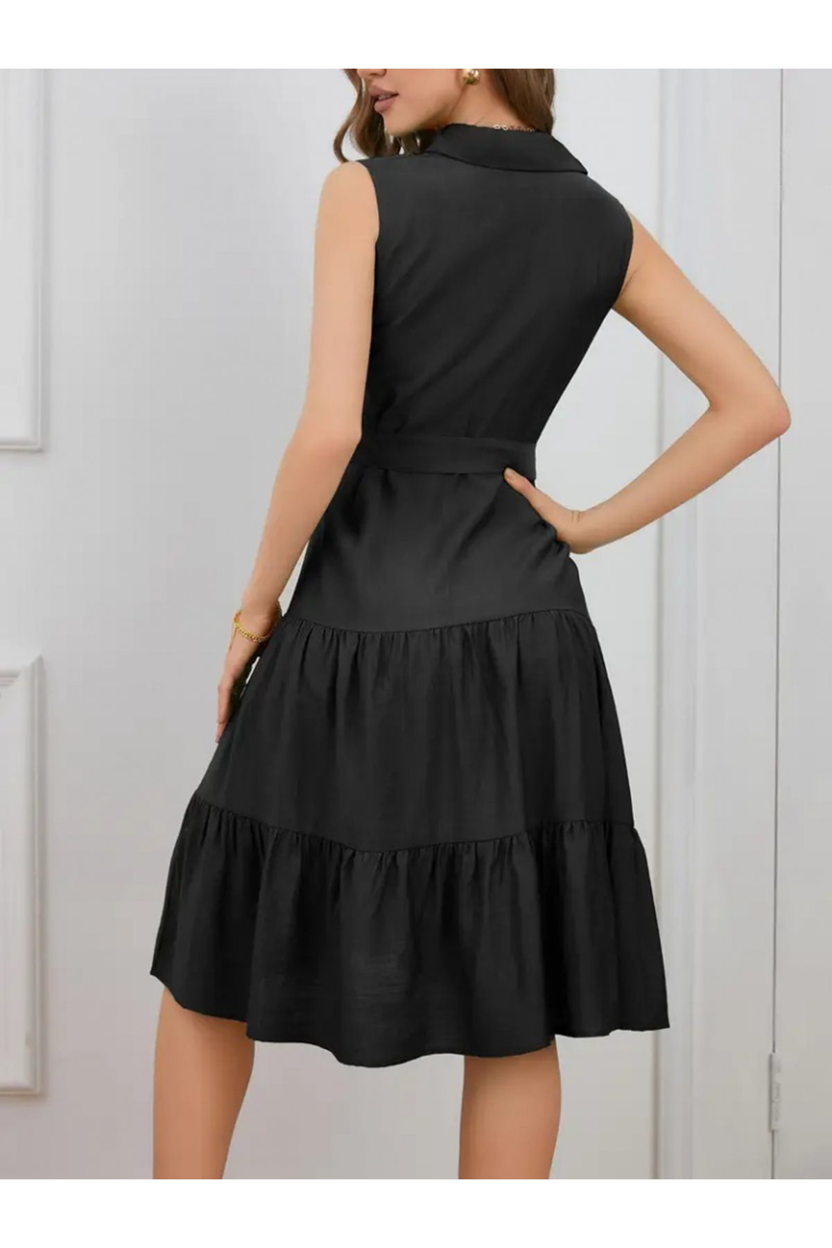 Kadın Kısa Kollu Gömlek Yaka Düğmeli Beli Kuşaklı Katlı Dokuma Midi Elbise