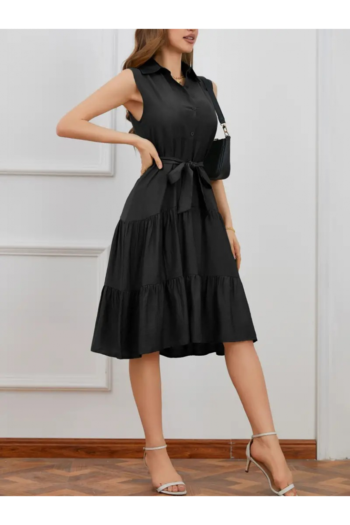 Kadın Kısa Kollu Gömlek Yaka Düğmeli Beli Kuşaklı Katlı Dokuma Midi Elbise