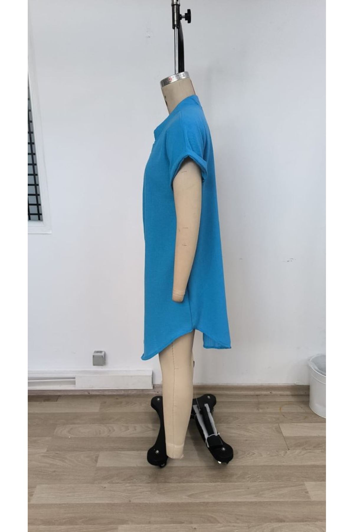 Kadın Kısa Kollu önden Düğmeli Ithal Keten Elbise