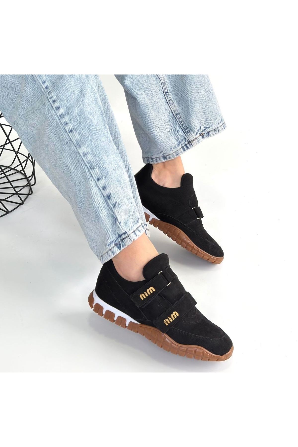 Tunga Siyah Süet Cırt Cırtlı Spor Ayakkabı