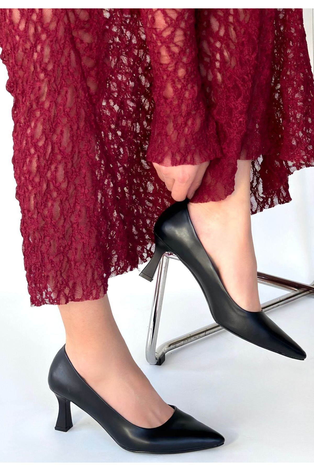Mırta Siyah Cilt Topuklu Ayakkabı