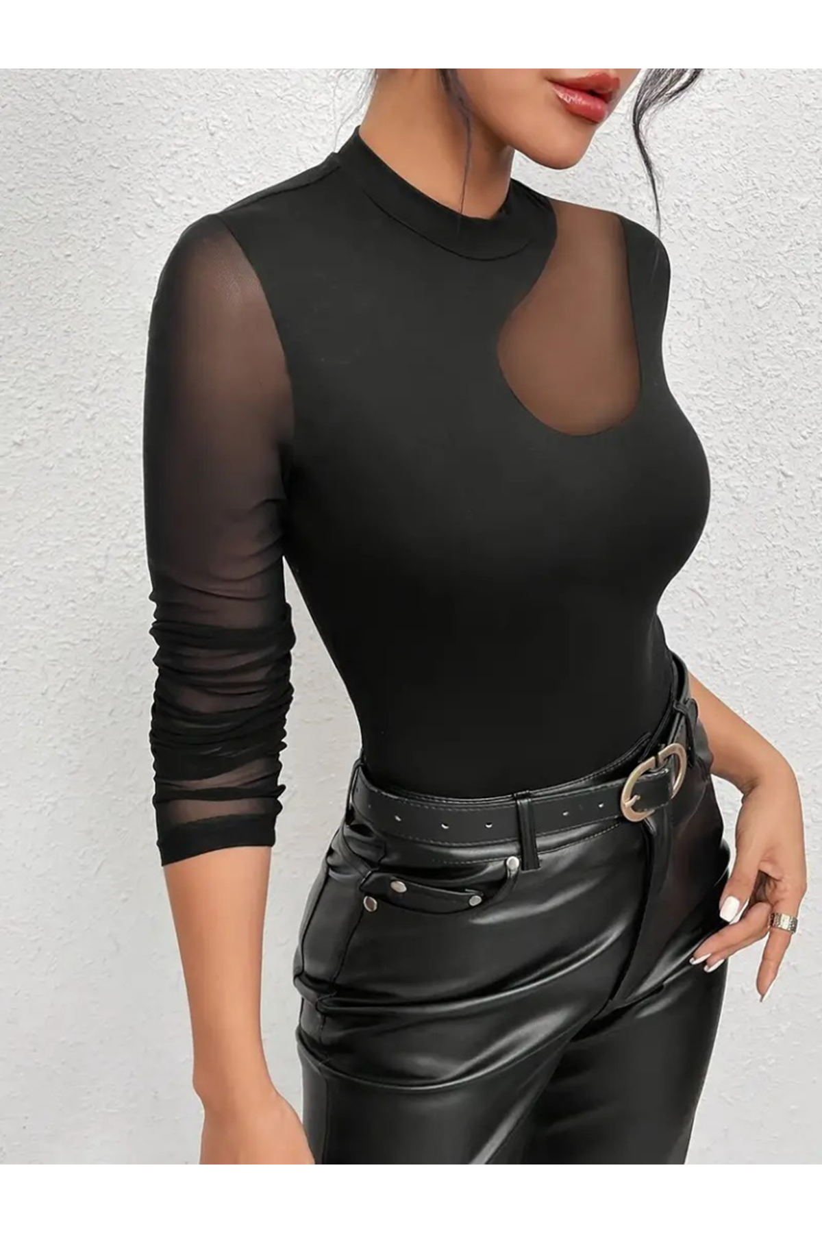 Kadın Uzun Kollu Yarı Balıkçı Yaka Kolları Tüllü Dalgıç Bluz