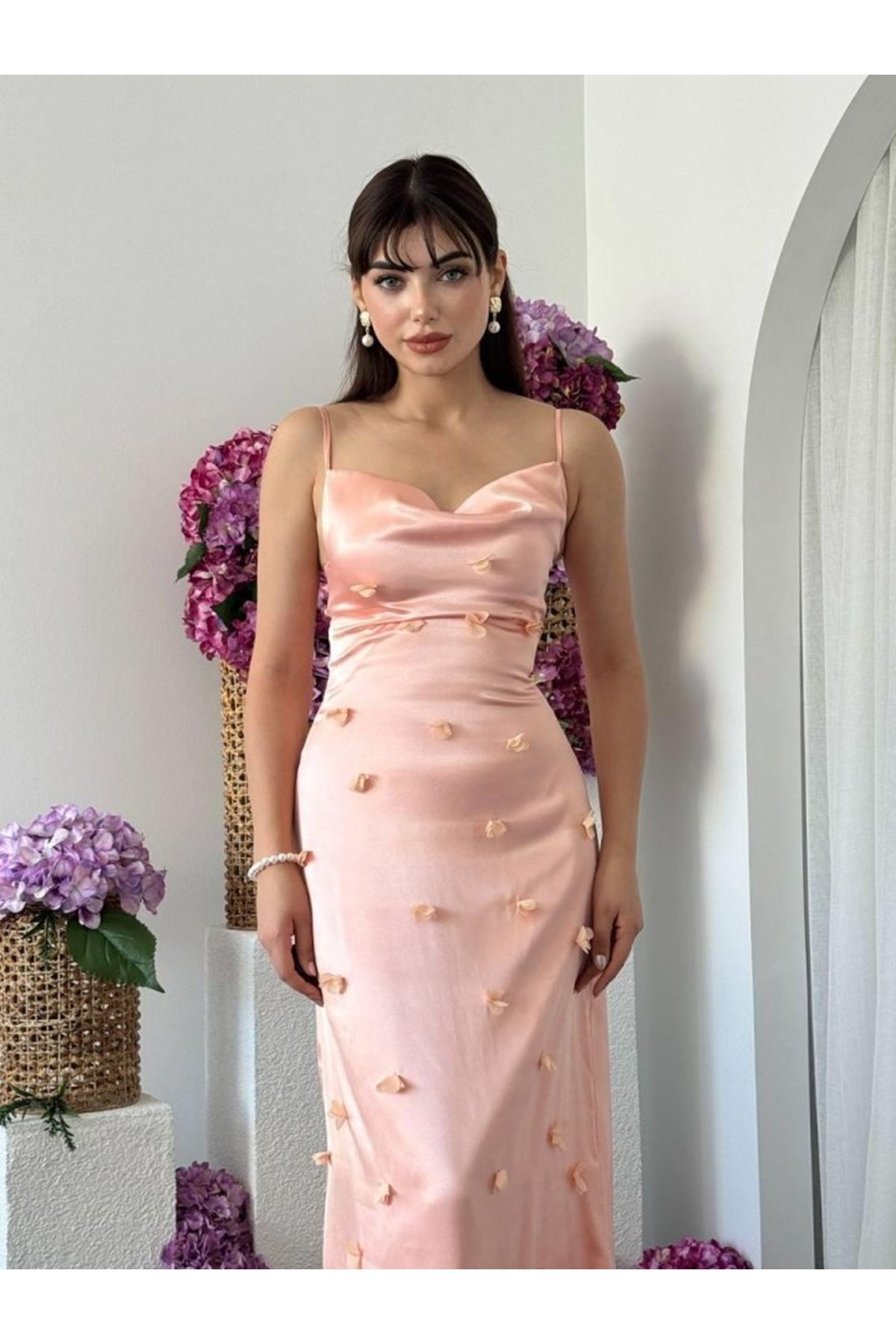 Dora Çiçek Detaylı Elbise