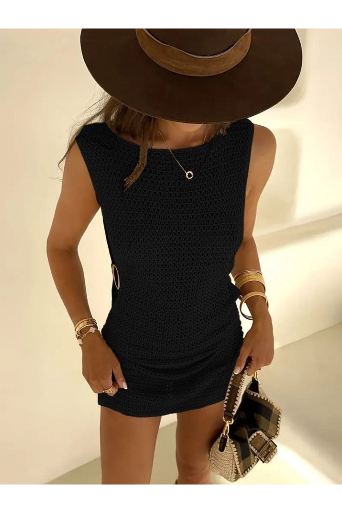 Kadın Sıfır Kol Yanlardan Halka Toka Detaylı Triko Plaj Elbisesi