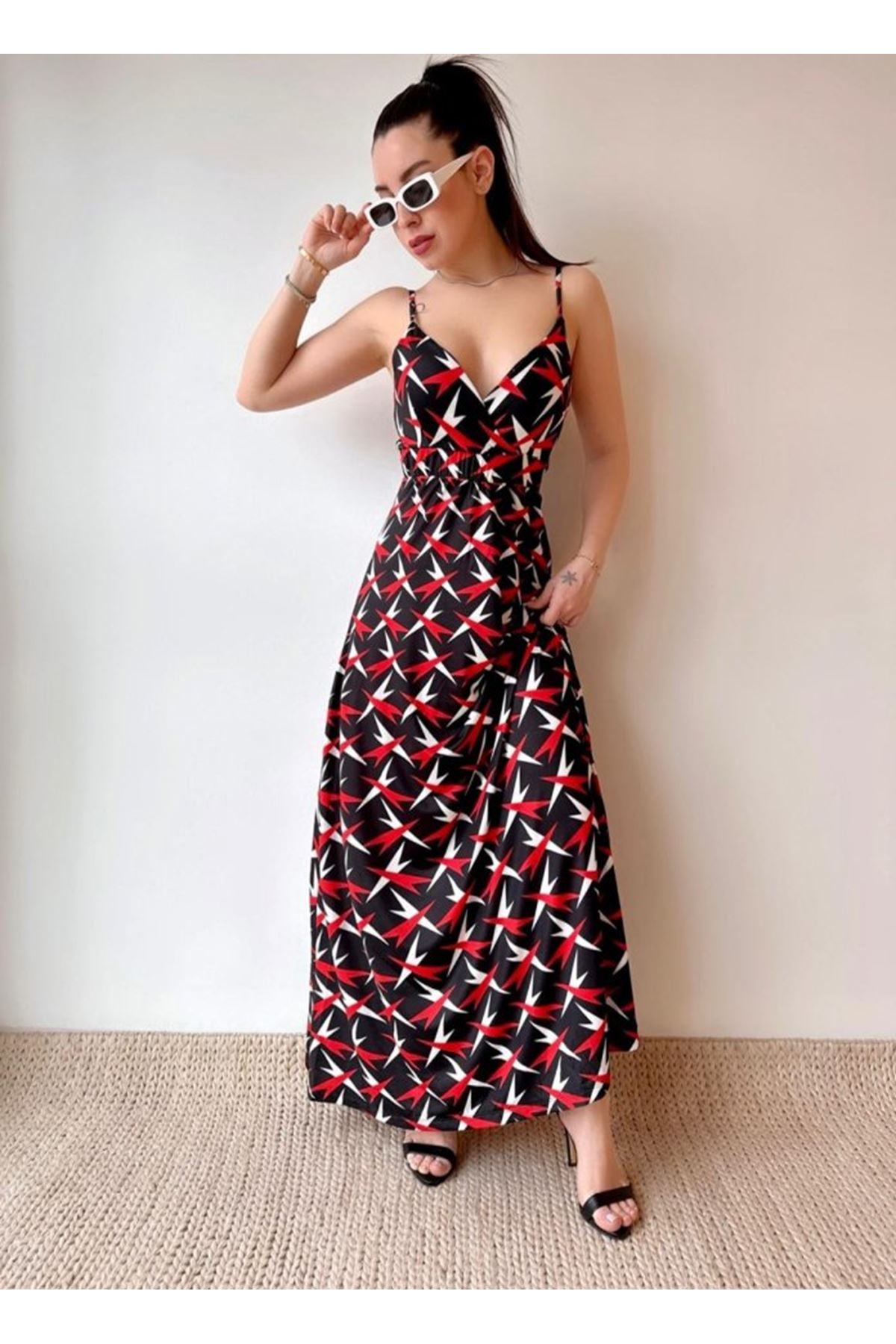 Kadın V Yaka Göğüs Ve Sırt Dekolteli Fırsat ürün Maxi Moy Elbise