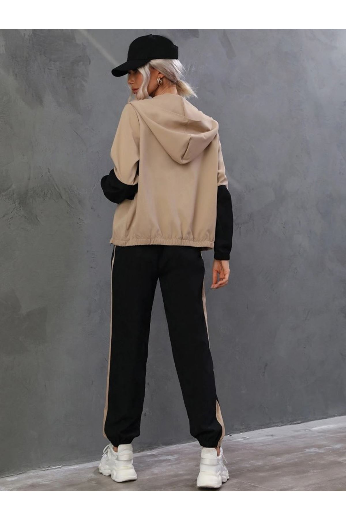 Kadın Uzun Kollu Kapşonlu önden Fermuarlı Viskon Iki Iplik Bluz Ve Pantolon Ikili Takım