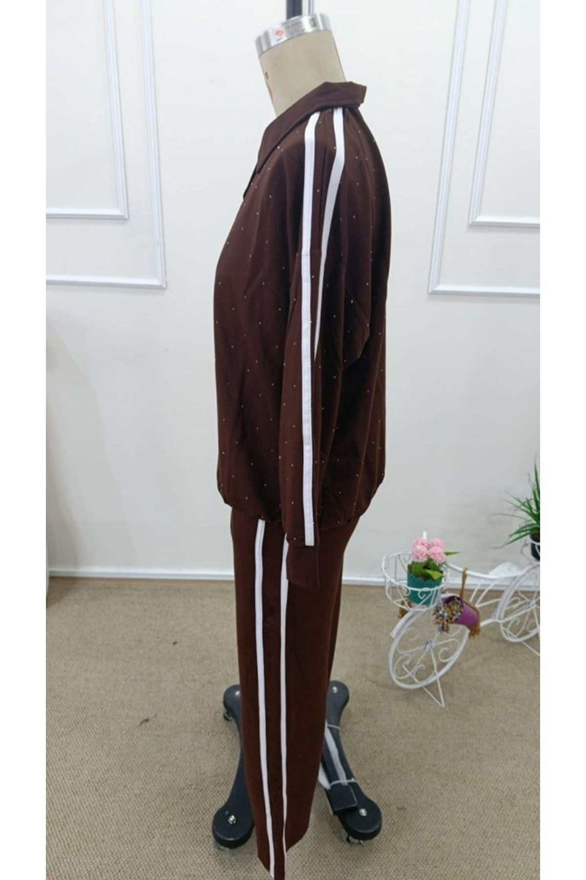 Kadın Uzun Kollu Yakalı şerit Detaylı Viskon Iki Iplik Bluz Ve Pantolon Ikili Takım