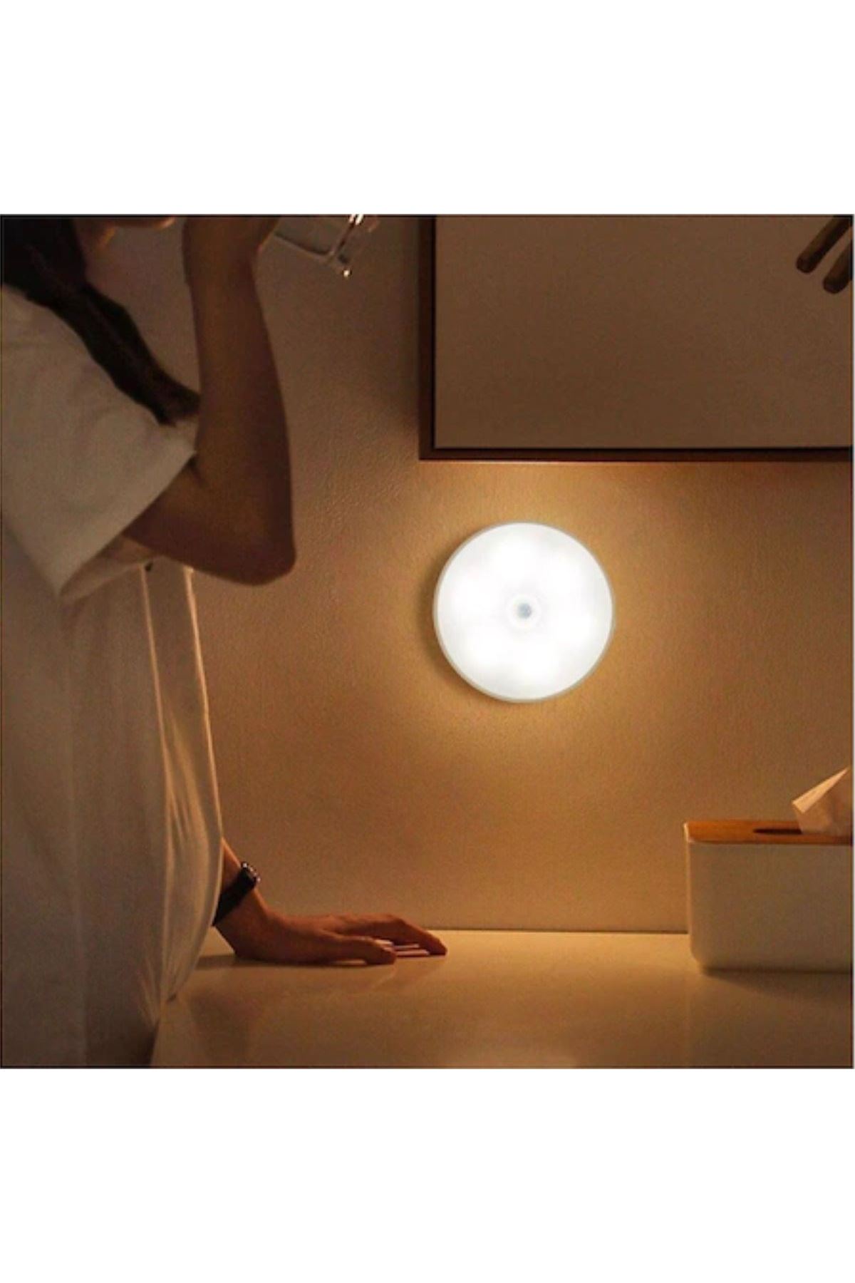 TBL Dekor® Hareket Sensörlü Usb Şarjlı Spot Lamba Mıknatıslı ve Yapışkanlı Gün Işığı Renk Led