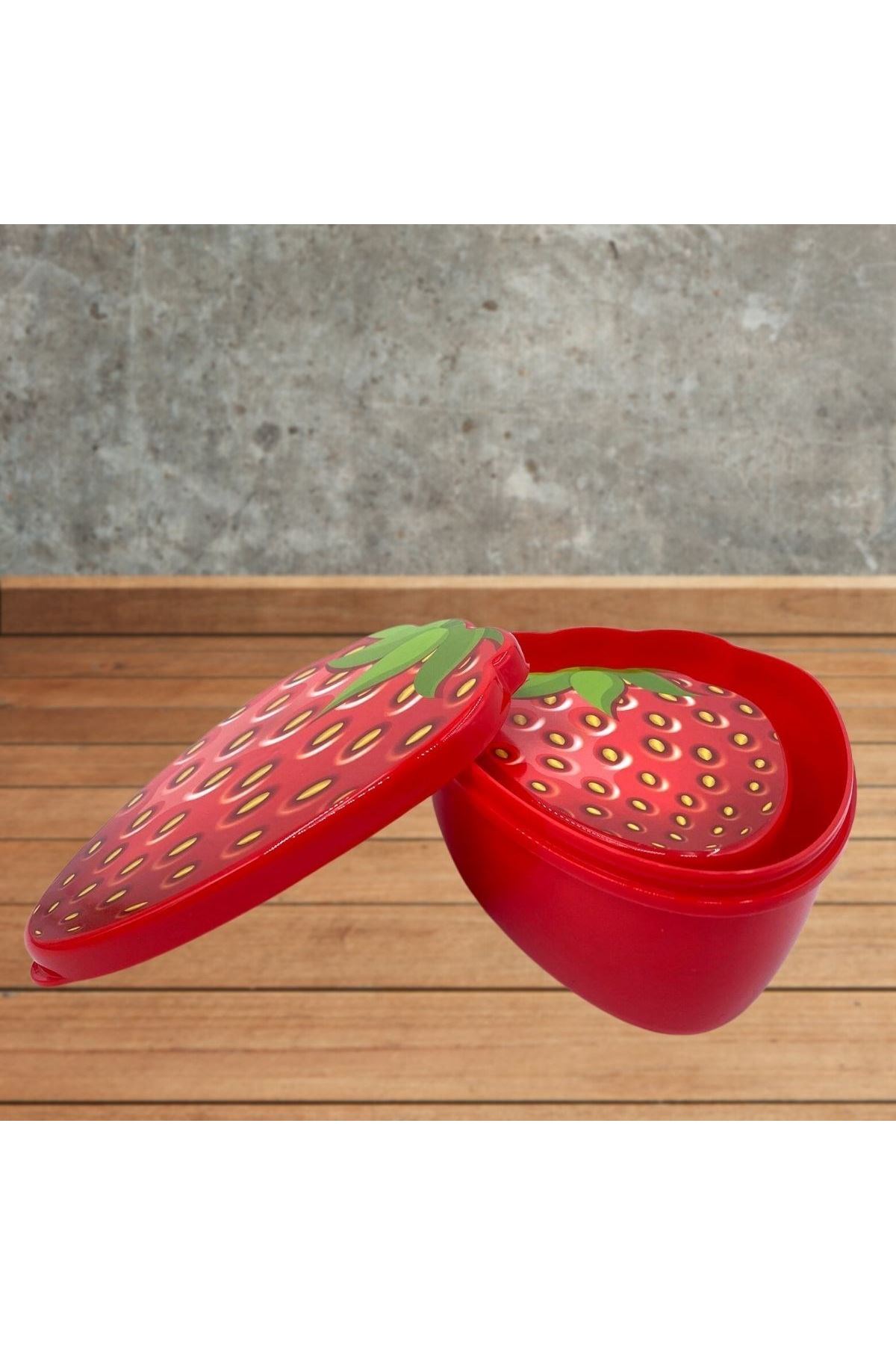 TBL Dekor® 2'li İç İçe Geçebilen Çilek Model Saklama ve Beslenme Kabı Seti (550 ml + 250 ml)
