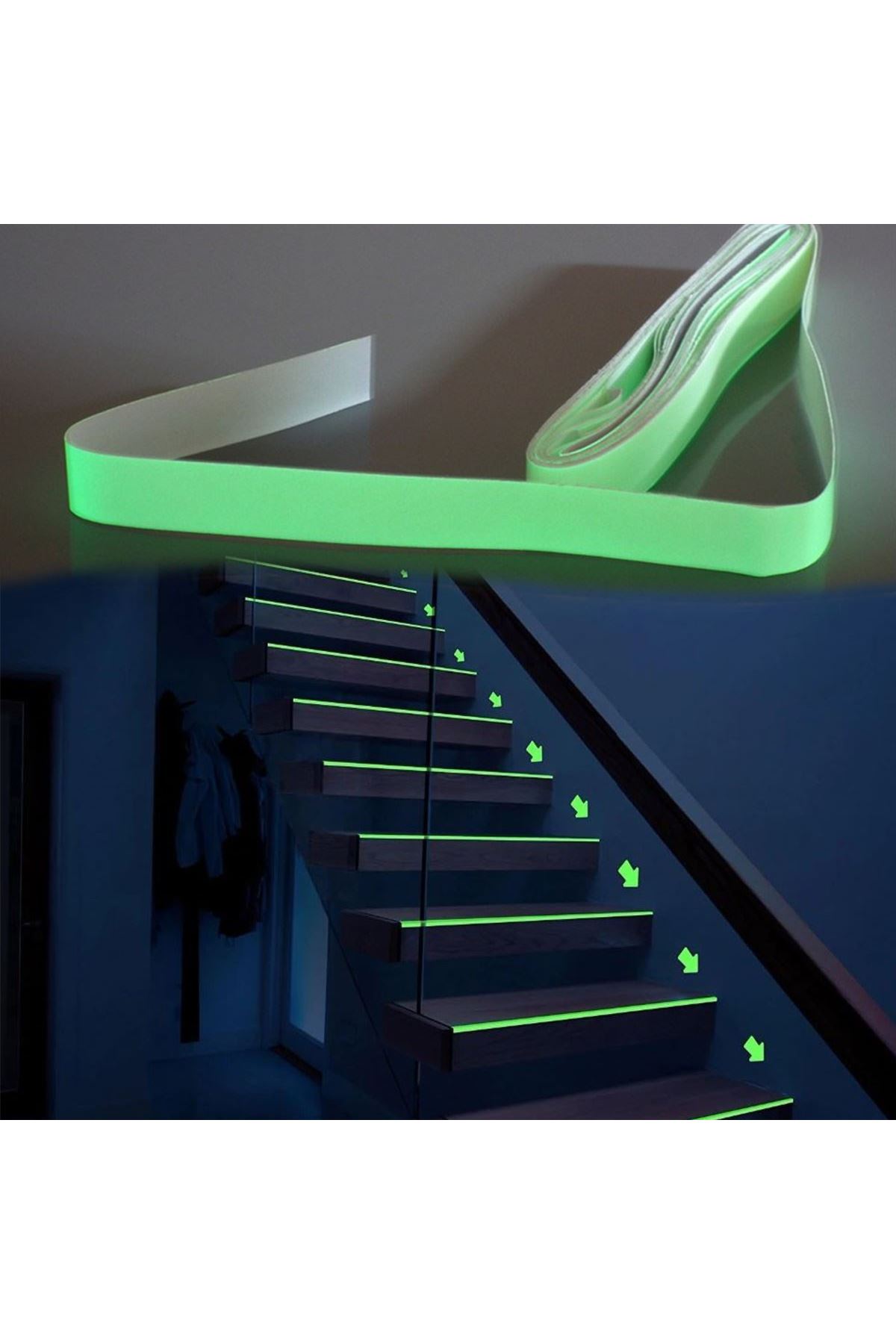 TBL Dekor® Karanlıkta Işık Veren  Yansıyan 4 Metre Fosforlu Yeşil Şerit Bant