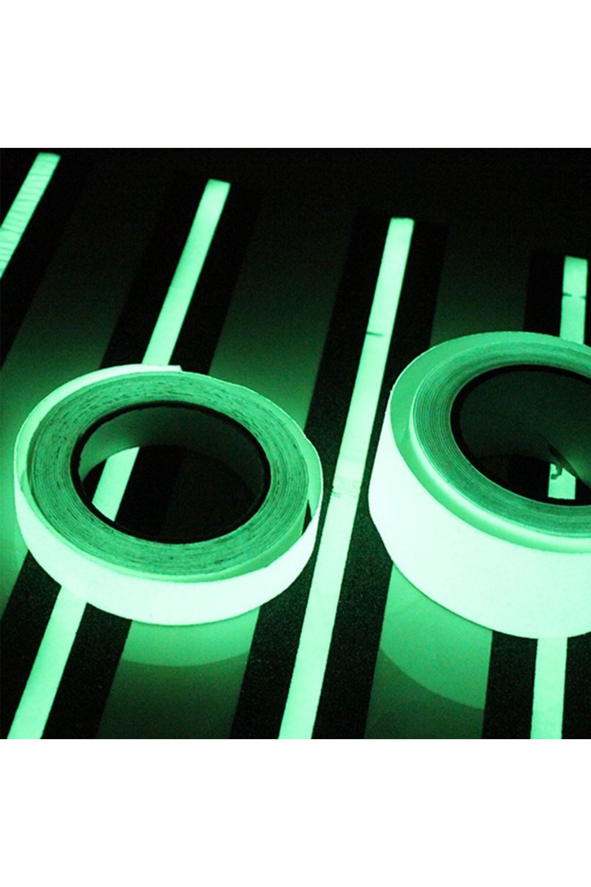 TBL Dekor® Karanlıkta Işık Veren  Yansıyan 4 Metre Fosforlu Yeşil Şerit Bant