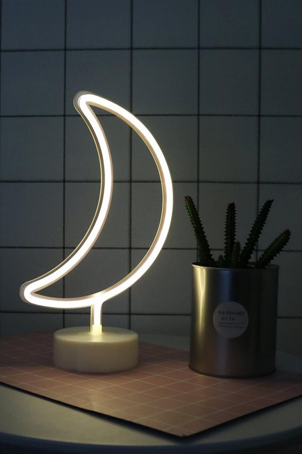 TBL Dekor® Dekoratif Pilli Ay Tasarımlı 3D Neon Led Masa Ve Gece Lambası