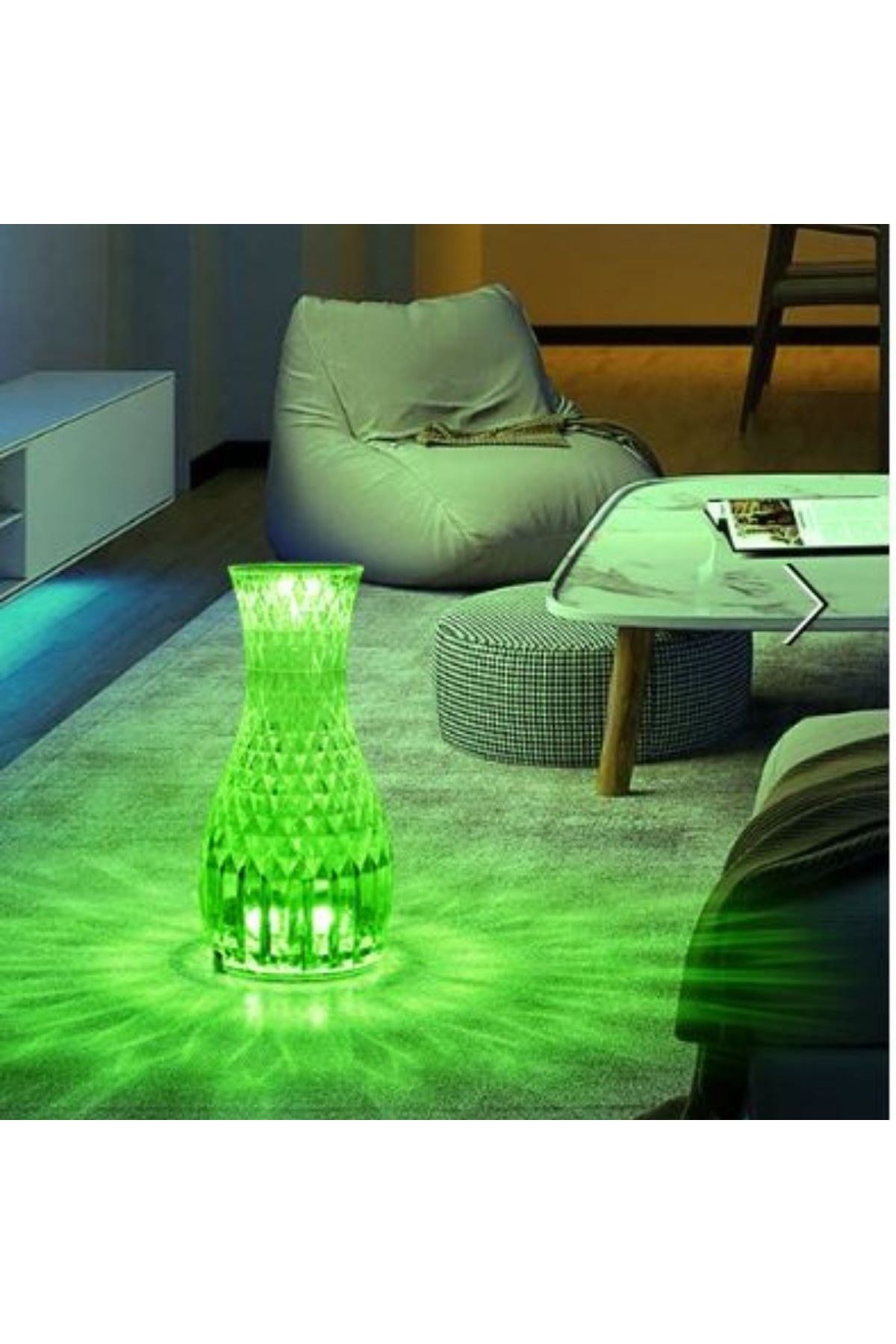 TBL Dekor® Sürahi Model USB Şarjlı Kumandalı 16 Farklı Işık Modlu Masa Üstü Kristal Akrilik Lamba Led