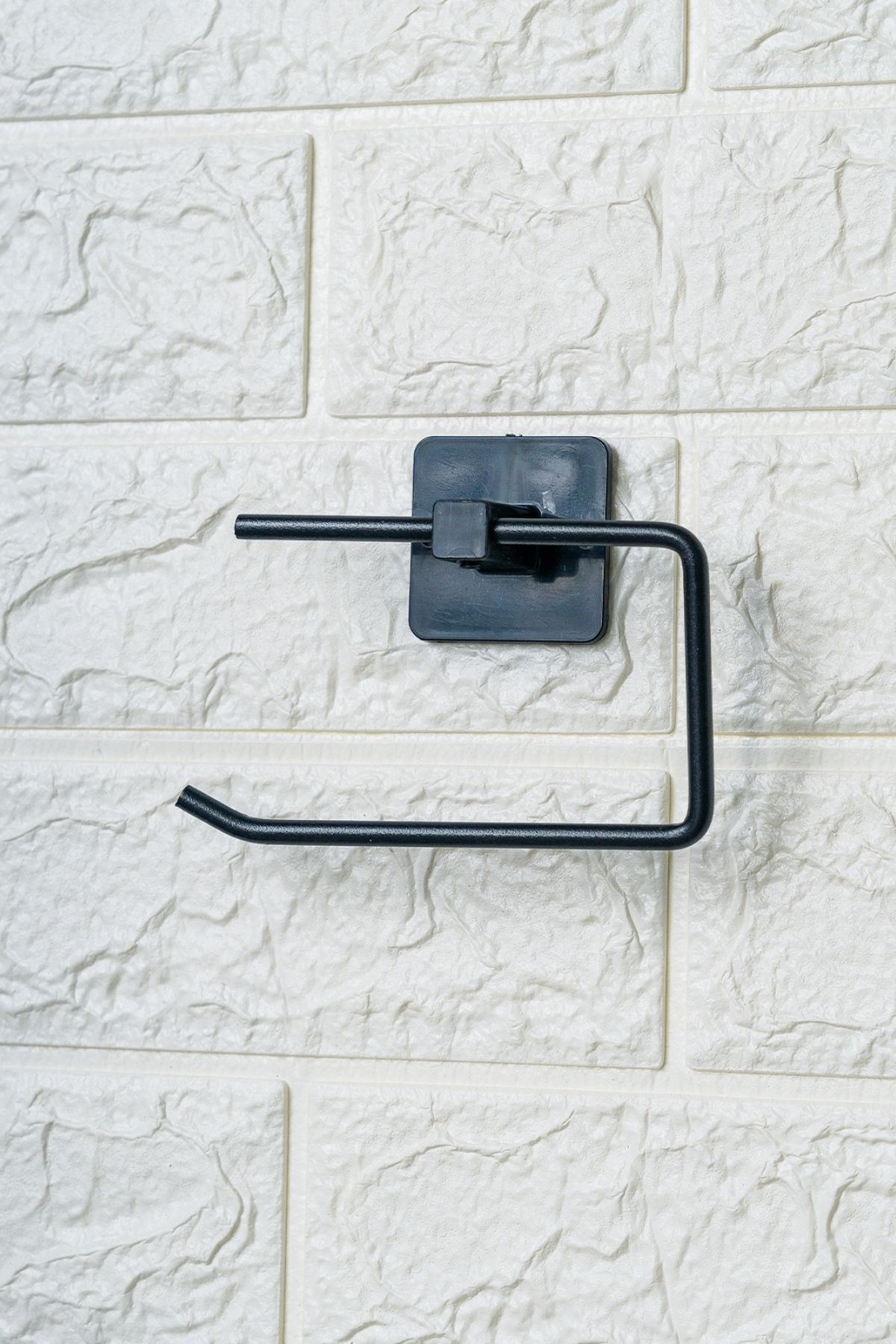 TBL Dekor® Kendiliğinden Yapışkanlı Siyah Paslanmaz Metal Kapaksız Tuvalet Kağıtlığı Aparatı