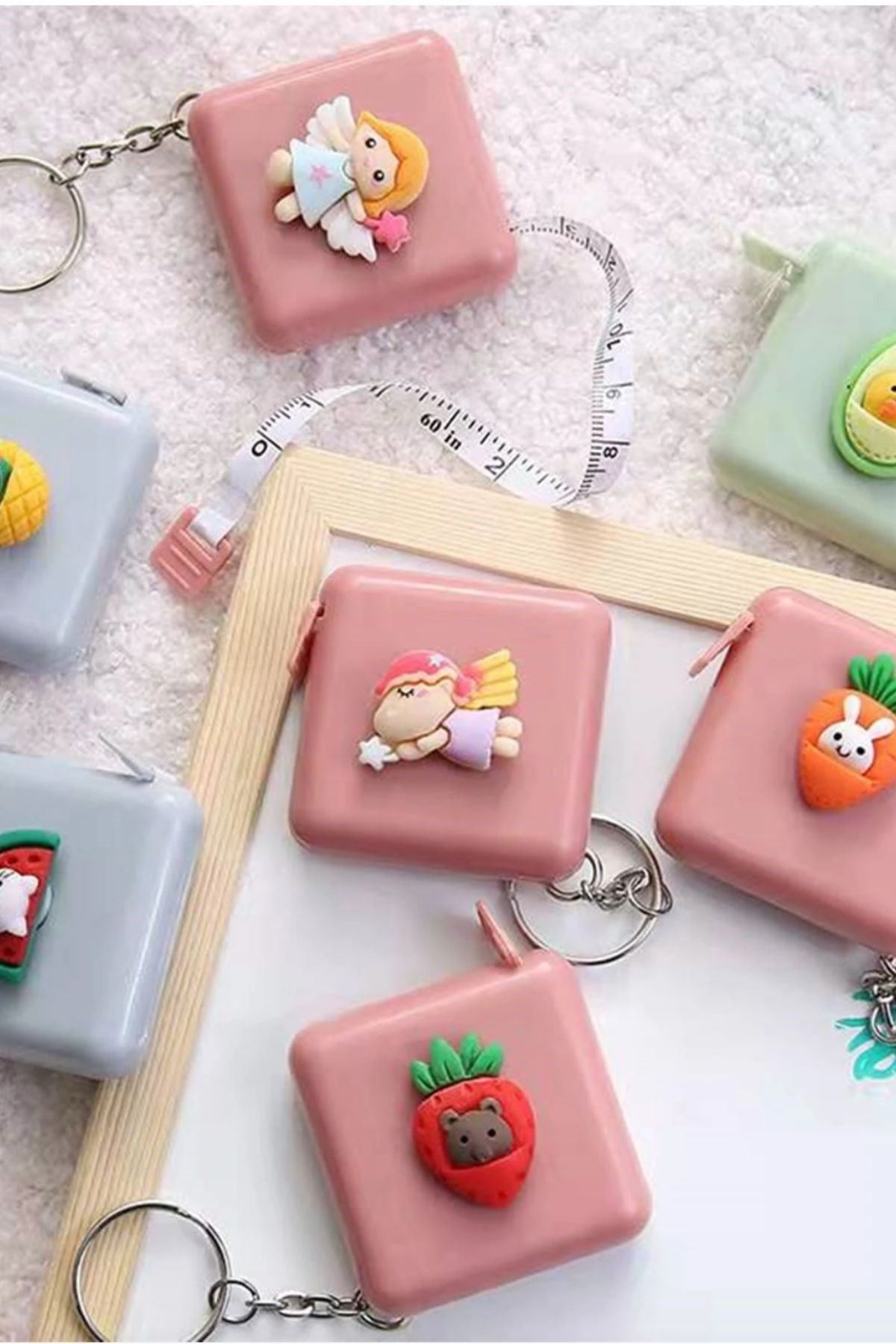 TBL Dekor® Sevimli Yumuşak Stickerli 150 cm Uzunluğunda Pratik Taşınabilir Çanta Boy Anahtarlıklı Mezura