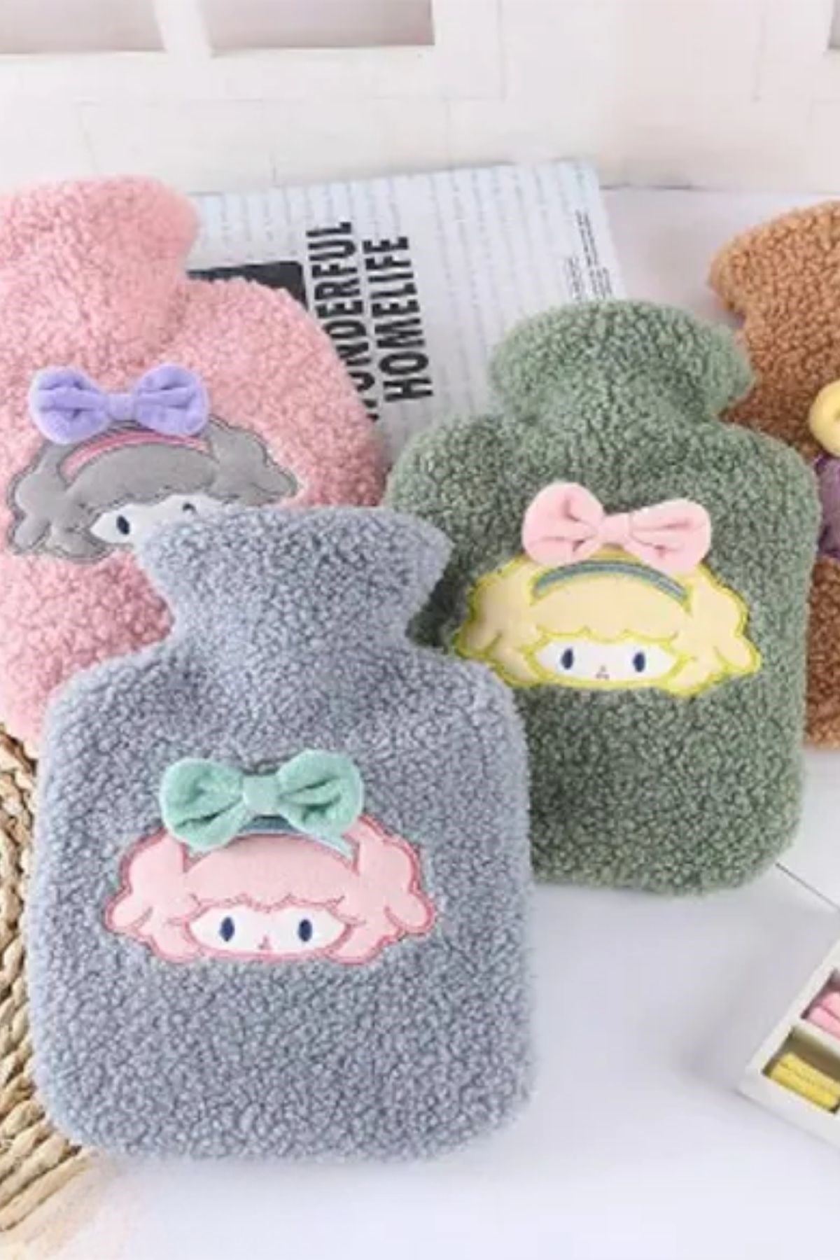 TBL Dekor®  1 Litre Polar Peluş Örgülü,Kurdeleli Saçlı Kız Model Sıcak Su Torbası