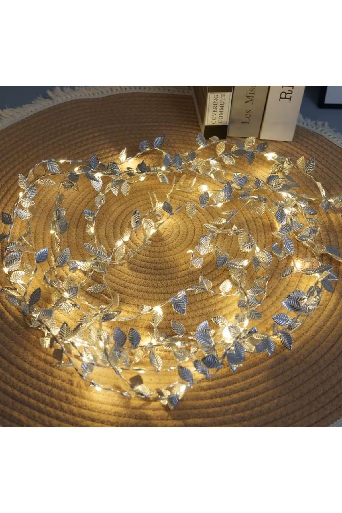 3 Metre Yaldızlı Gümüş LED Işık – Dekoratif Ortam ve Yılbaşı Aydınlatması