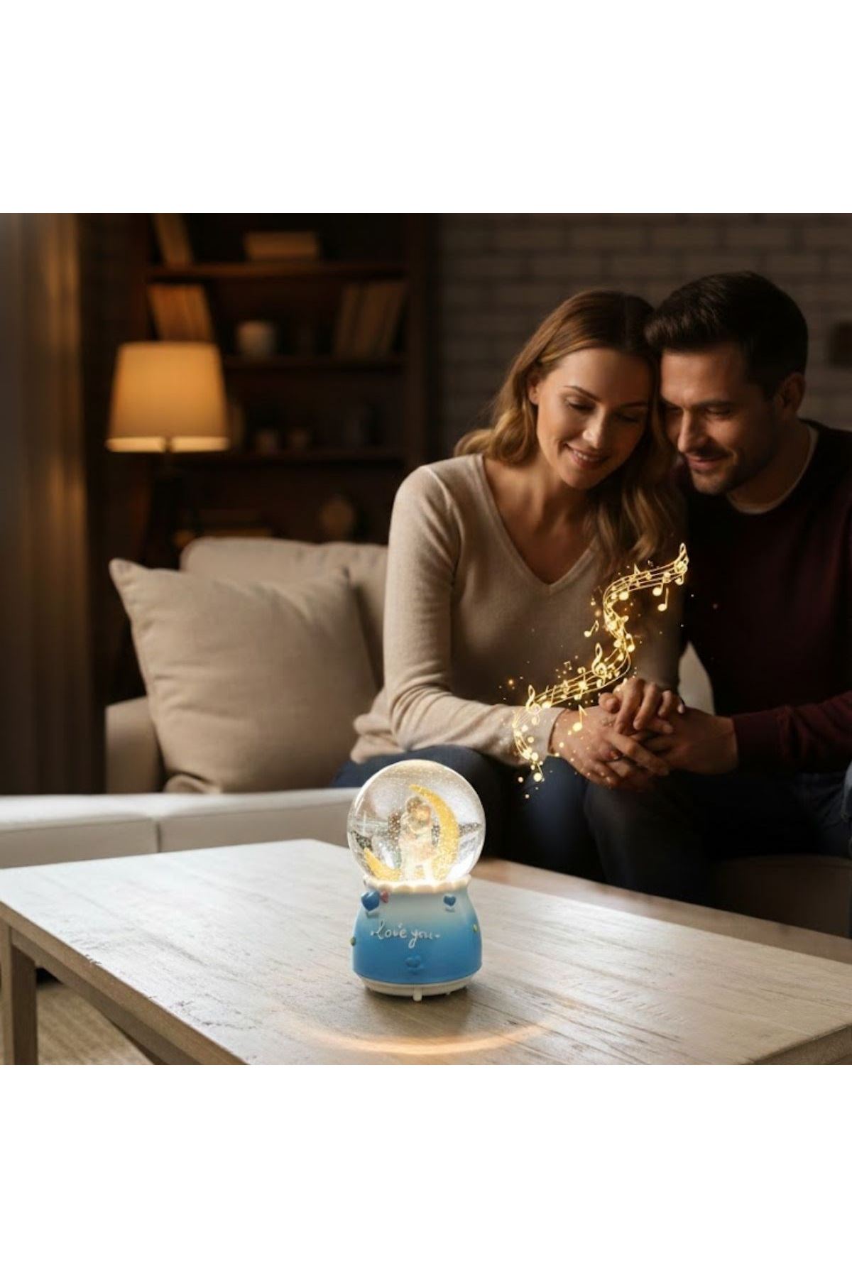 Pilli Işıklı Müzikli Kar Küresi–Hilal Ay Figürlü Romantik Masaüstü Biblo, LED Aydınlatmalı Dekoratif Hediyelik Kar Küresi