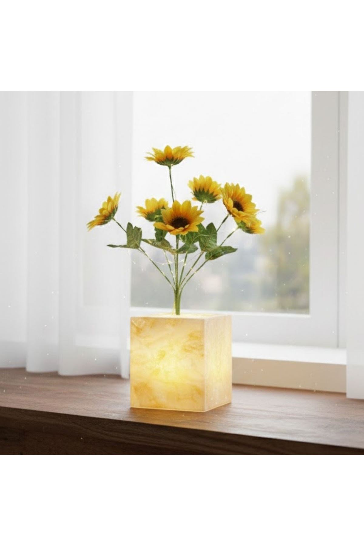 Işıklı Yapay Çiçek – Sarı Saksılı LED Dekoratif Bitki, Masaüstü ve Ev Ofis Aydınlatmalı Süs Bitkisi