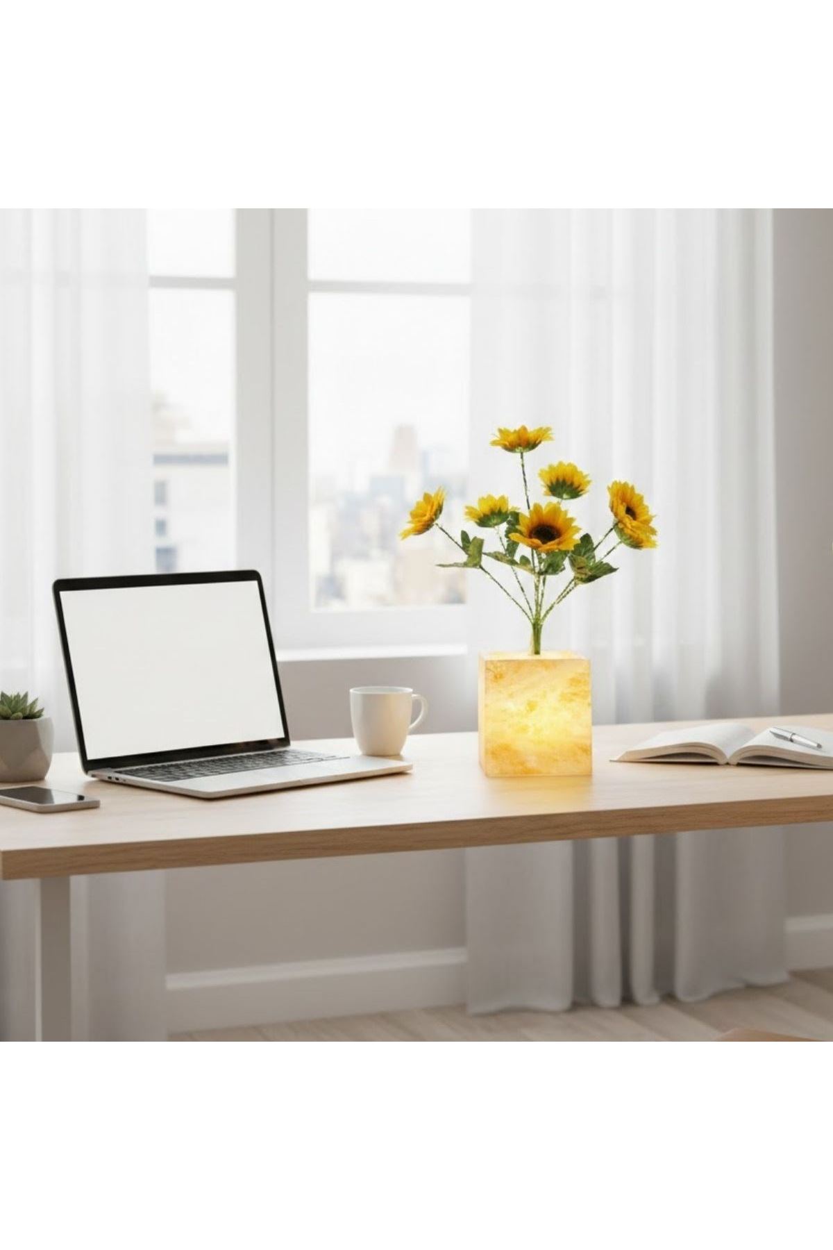 Işıklı Yapay Çiçek – Sarı Saksılı LED Dekoratif Bitki, Masaüstü ve Ev Ofis Aydınlatmalı Süs Bitkisi