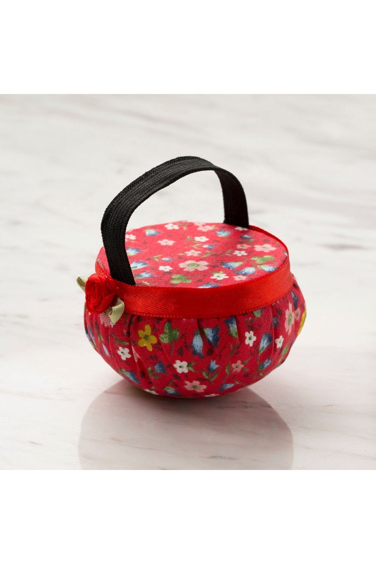 Loren Kola Takılabilir Kırmızı çiçekli iğnedanlık