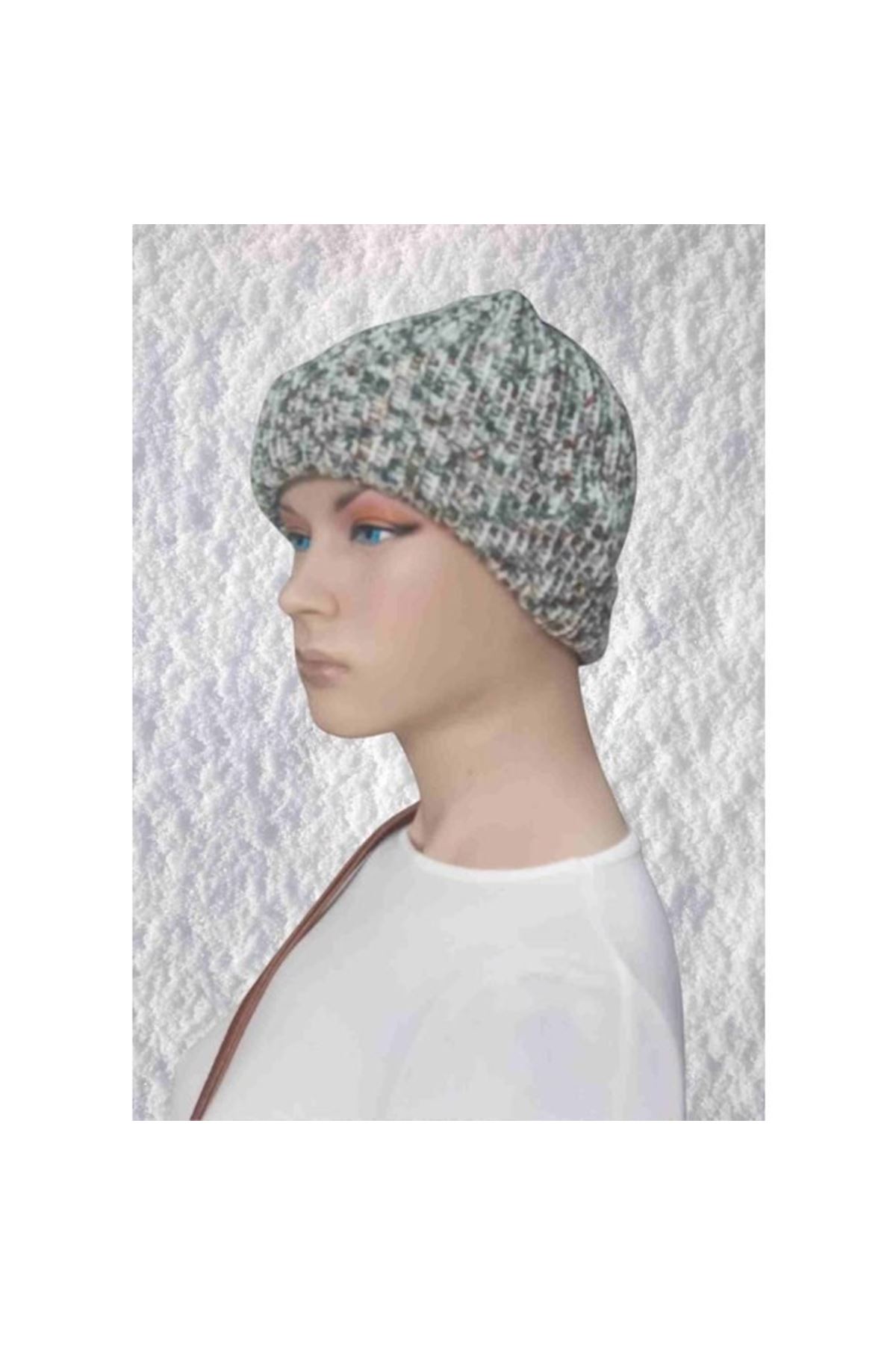 El Örgüsü Doğal Yün Ve Akrilik Karışımlı Sıcacık Kış Beresi Yeşil Karışık Renk