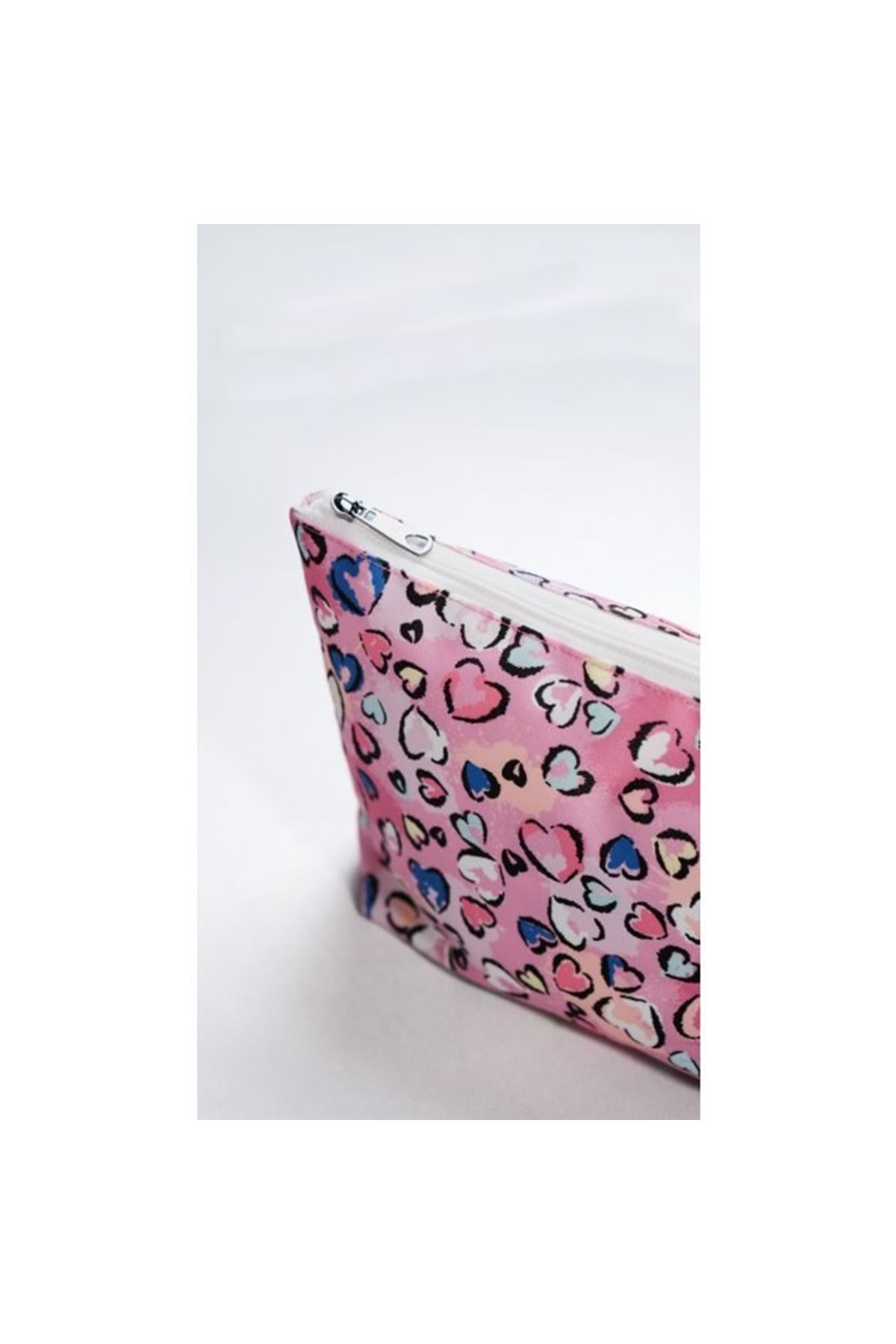 Makyaj Çantası Ve Çok Amaçlı El Çantası Kalp Desenli