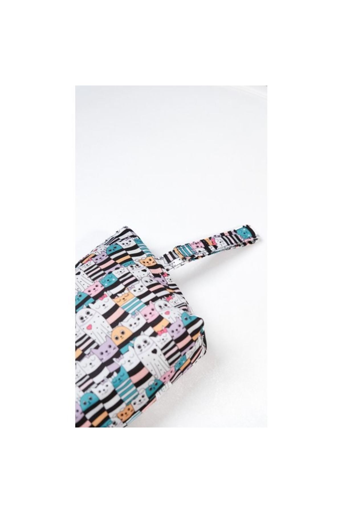 Makyaj Çantası Ve Çok Amaçlı El Çantası Kedi Desenli